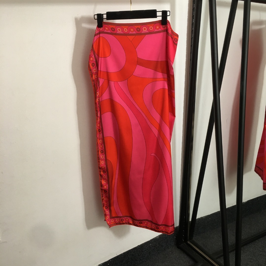Emilio Pucci Pink Swirl Print Bikini & Skirt Set – Luxury Resort Wear