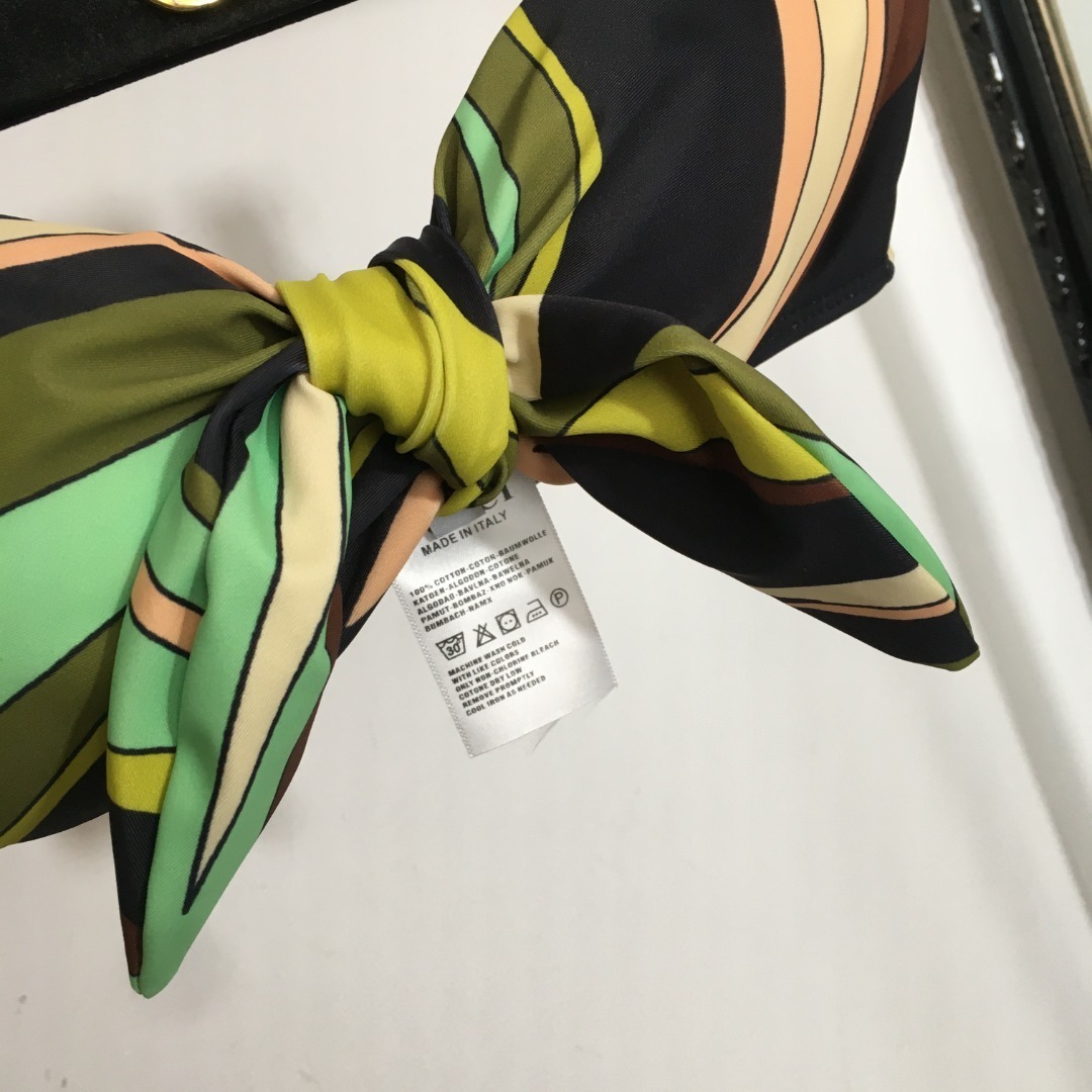 Pucci Abstract Swirl Print Bandeau & Leggings Set – Resort Wear