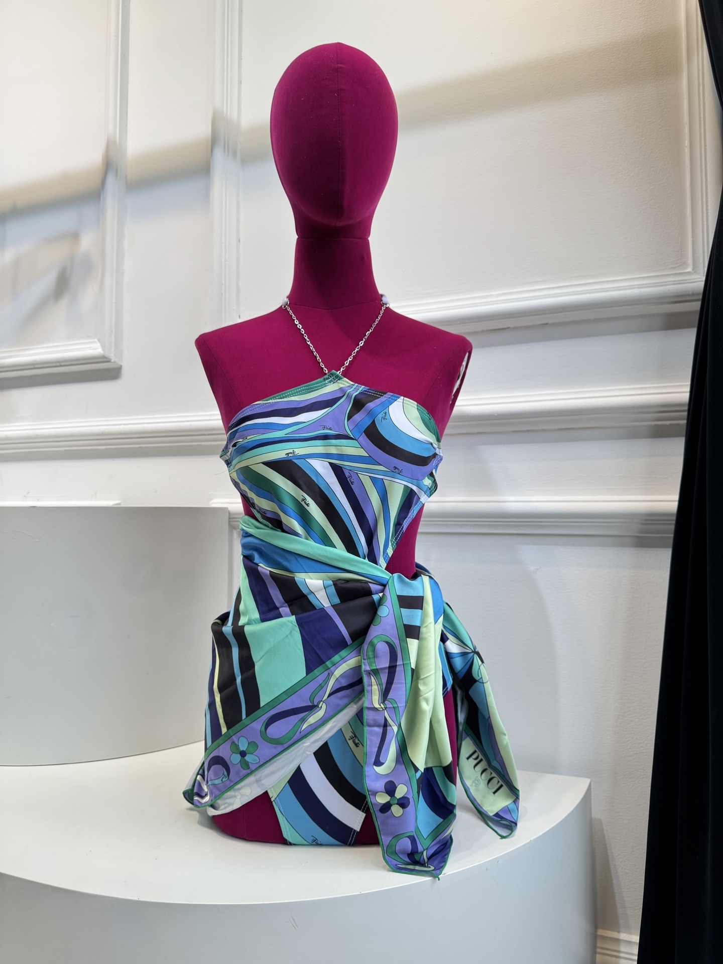 Retro Swirl Print 3-Piece Bikini Set with Matching Sarong Cover-Up