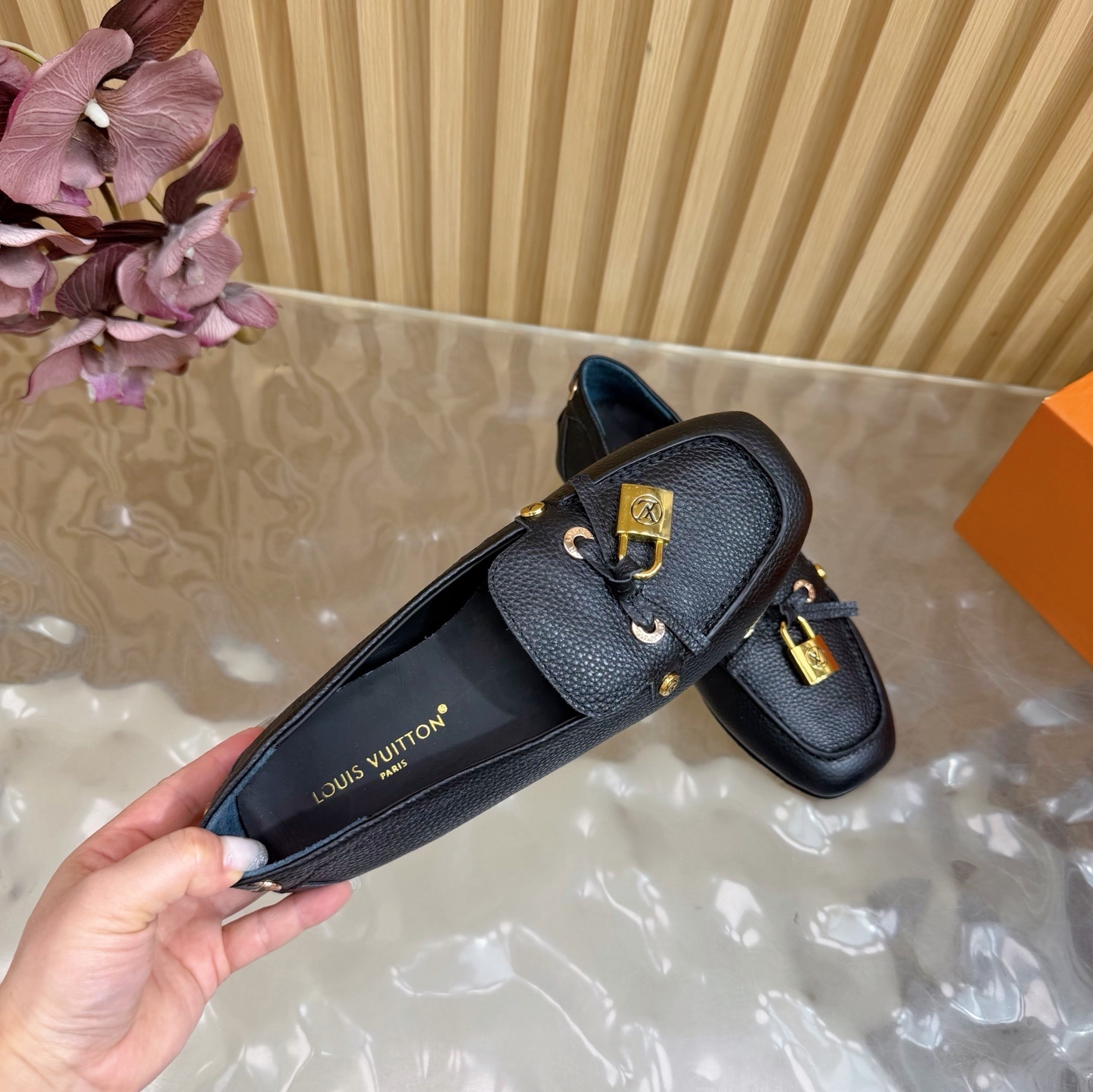 Louis Vuitton Women's Black Grained Leather Gloria Loafers