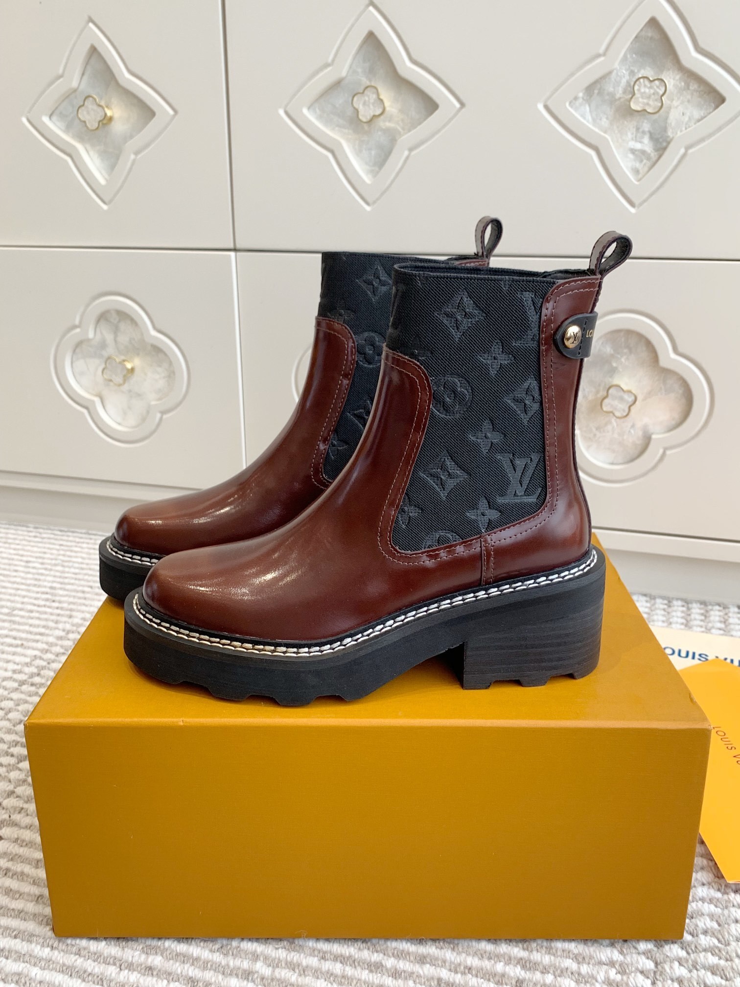 Louis Vuitton Brown Glazed Leather Flat Ankle Boots