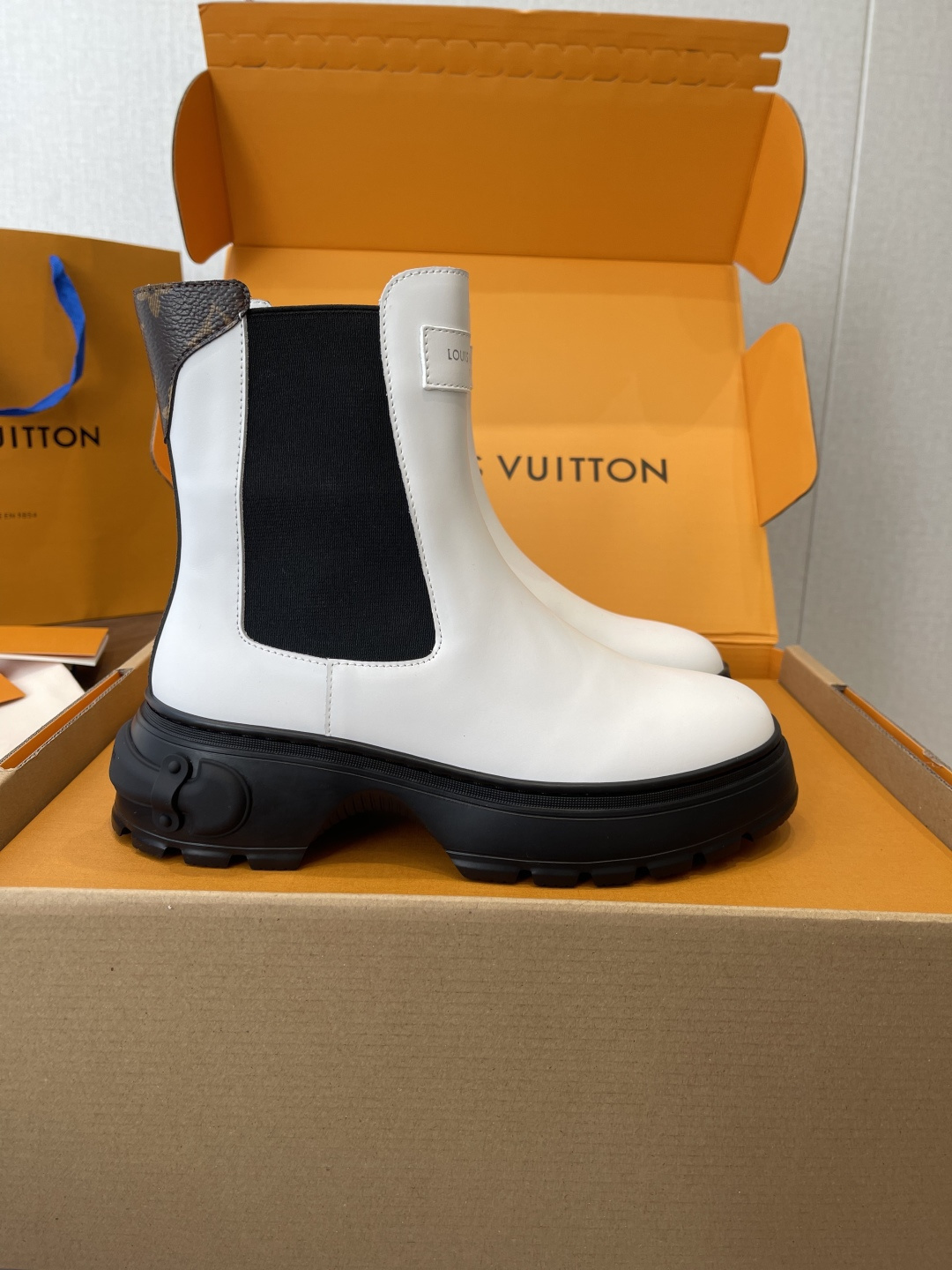 Louis Vuitton White Leather Chelsea Boots with Chunky Platform Sole