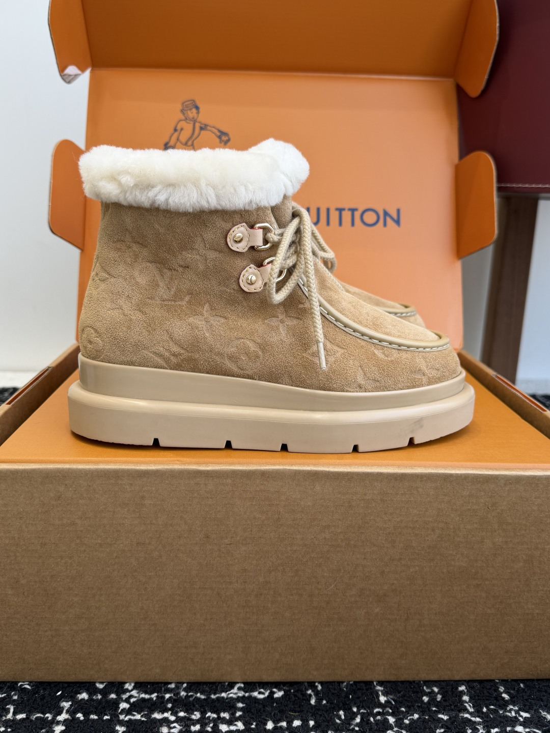 Louis Vuitton Beige Suede Shearling Boots - Luxury Winter Footwear