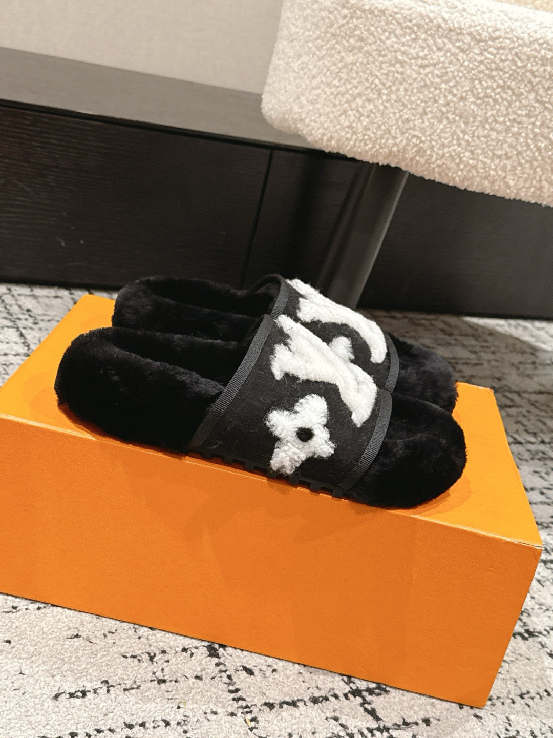 Louis Vuitton LV Plush Shearling Slippers - Luxury Black & White Slides