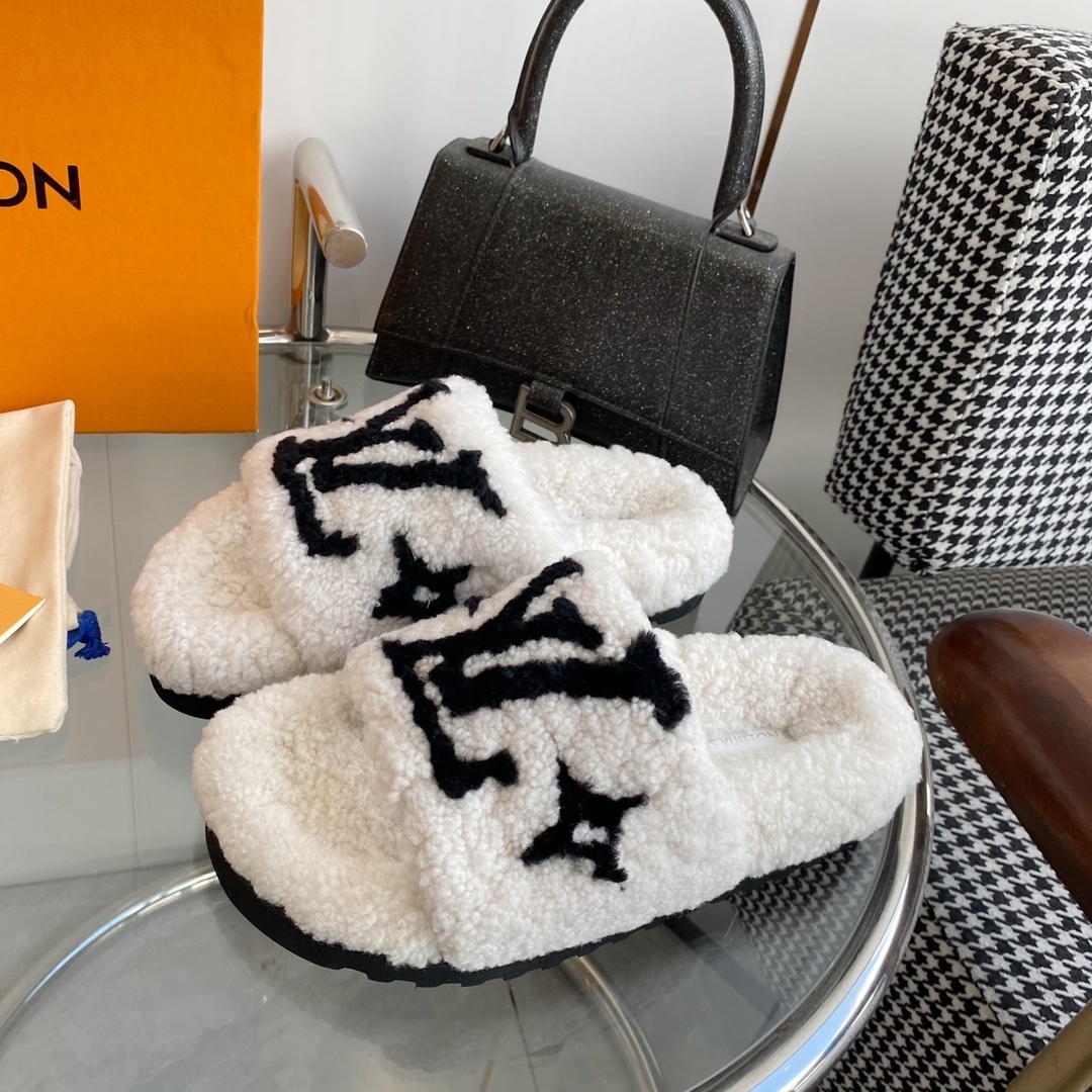 Luxury Women's Faux Fur Monogram Slippers - Cozy White Slides