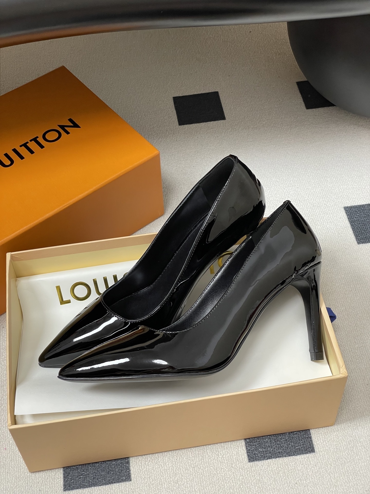 Classic Black Patent Pointed Toe Stiletto Pumps for Women