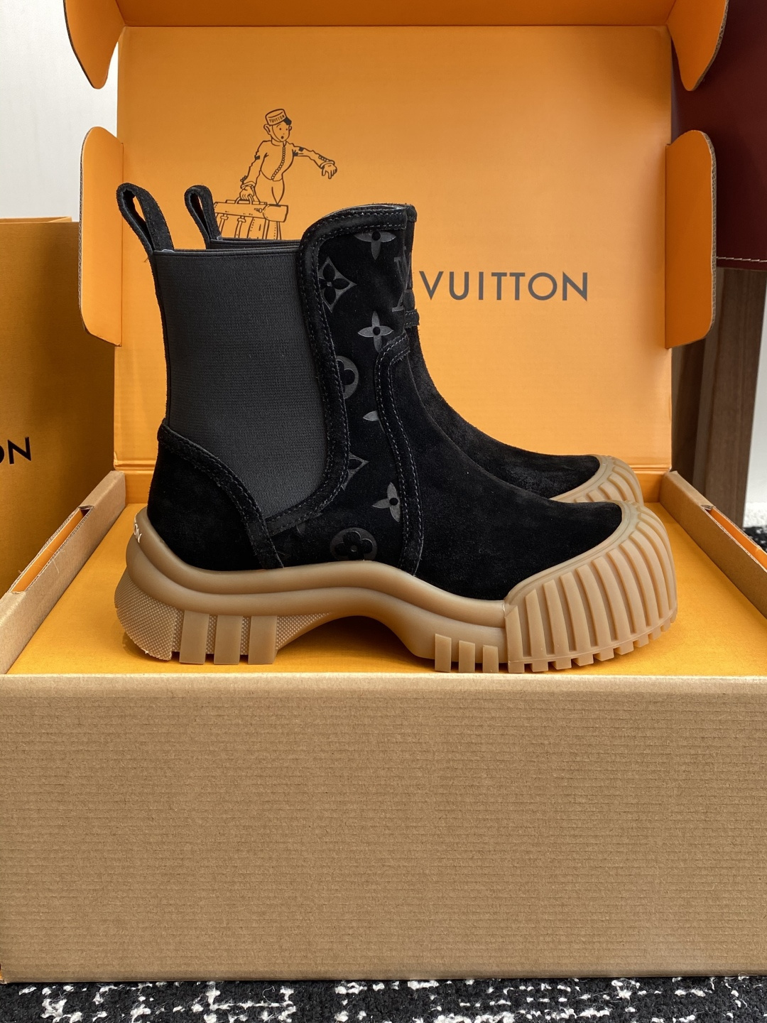 Louis Vuitton Squad Ankle Boot Black Suede Platform Shoes