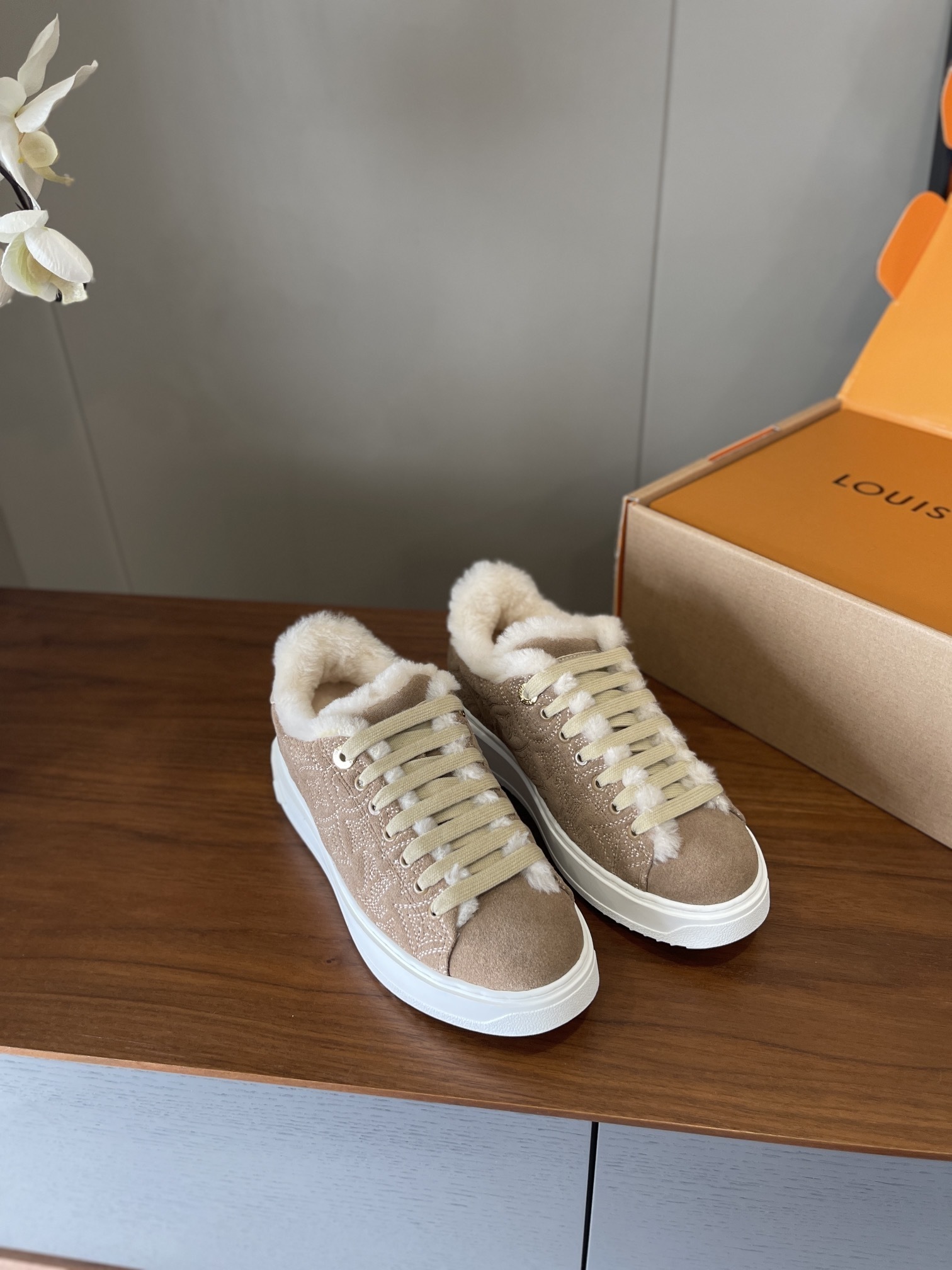 Louis Vuitton Monogram Suede Shearling Sneakers - Beige & White