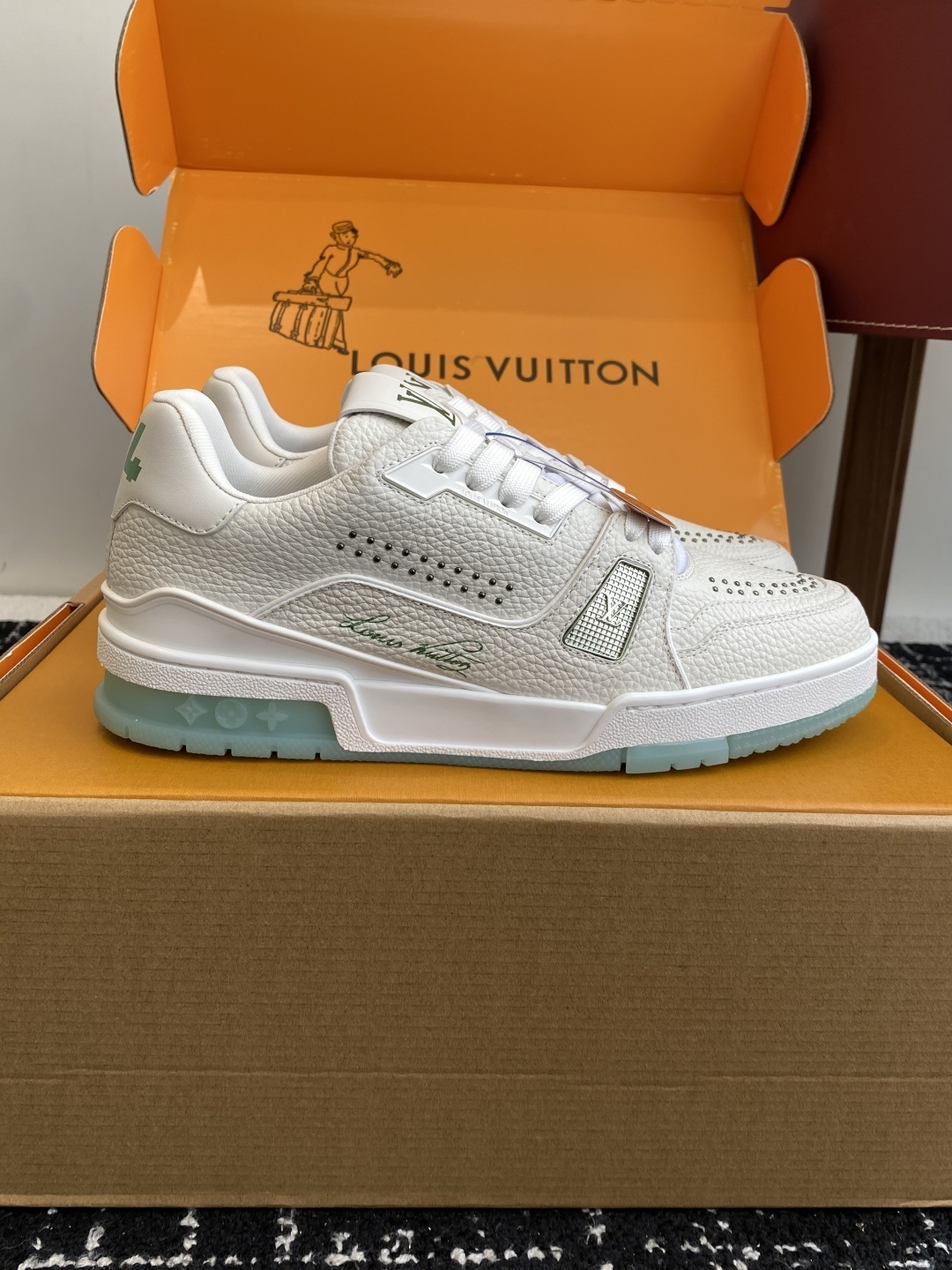 Louis Vuitton LV Trainer Sneaker White Grained Leather Green Accents