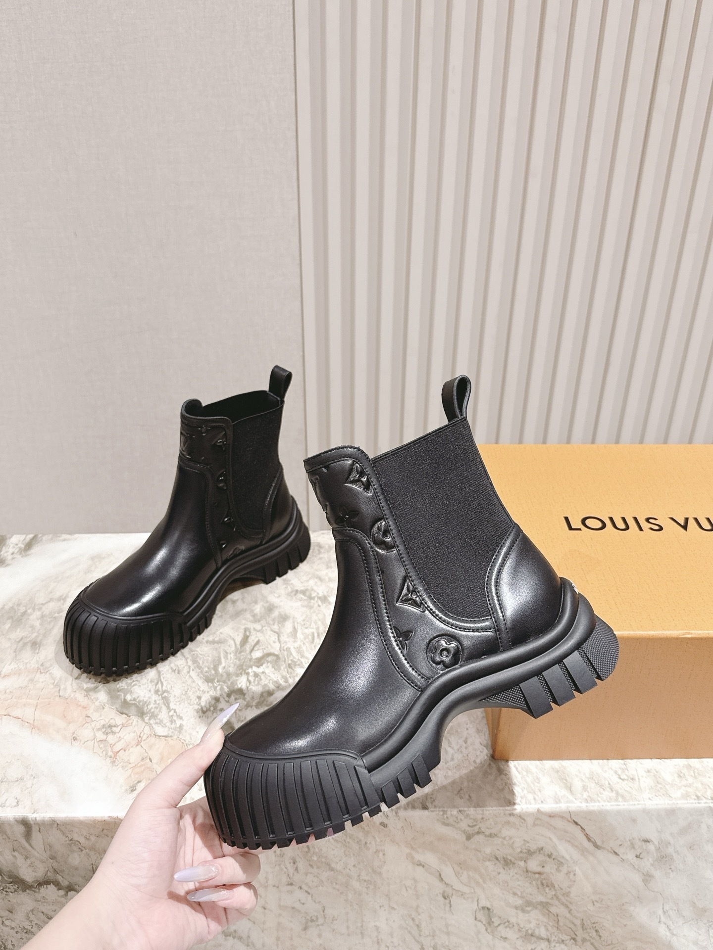 Louis Vuitton Territory Flat Ankle Boots in Black Leather