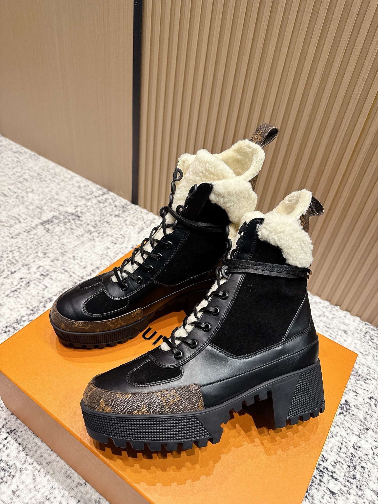 Louis Vuitton Laureate Platform Desert Boots with Shearling Lining