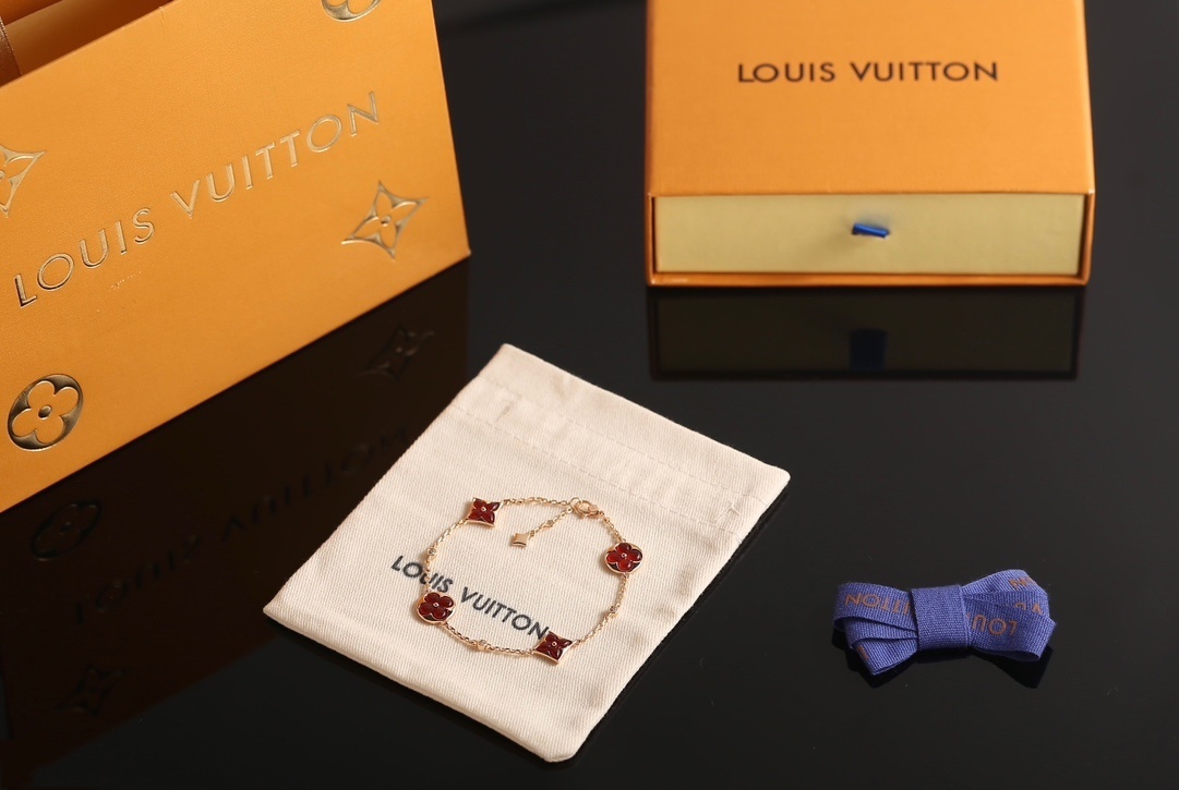 Louis Vuitton Blossom Bracelet – Premium Quality