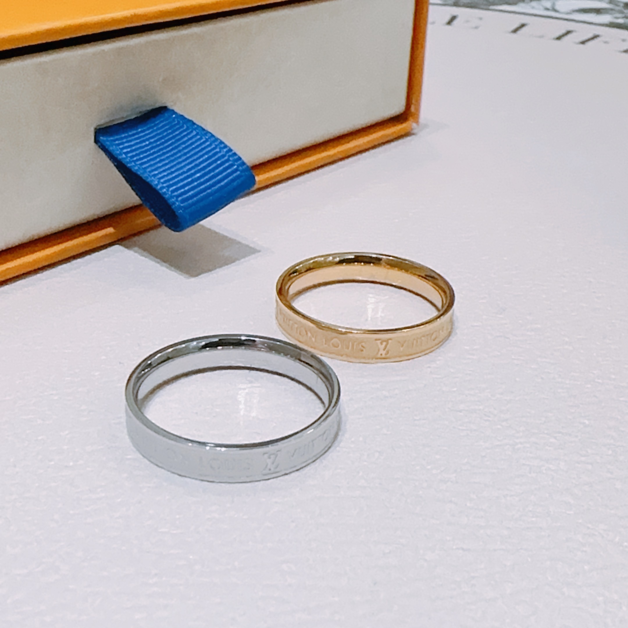 Louis Vuitton Silver & Gold Band Ring Set – Designer Rings