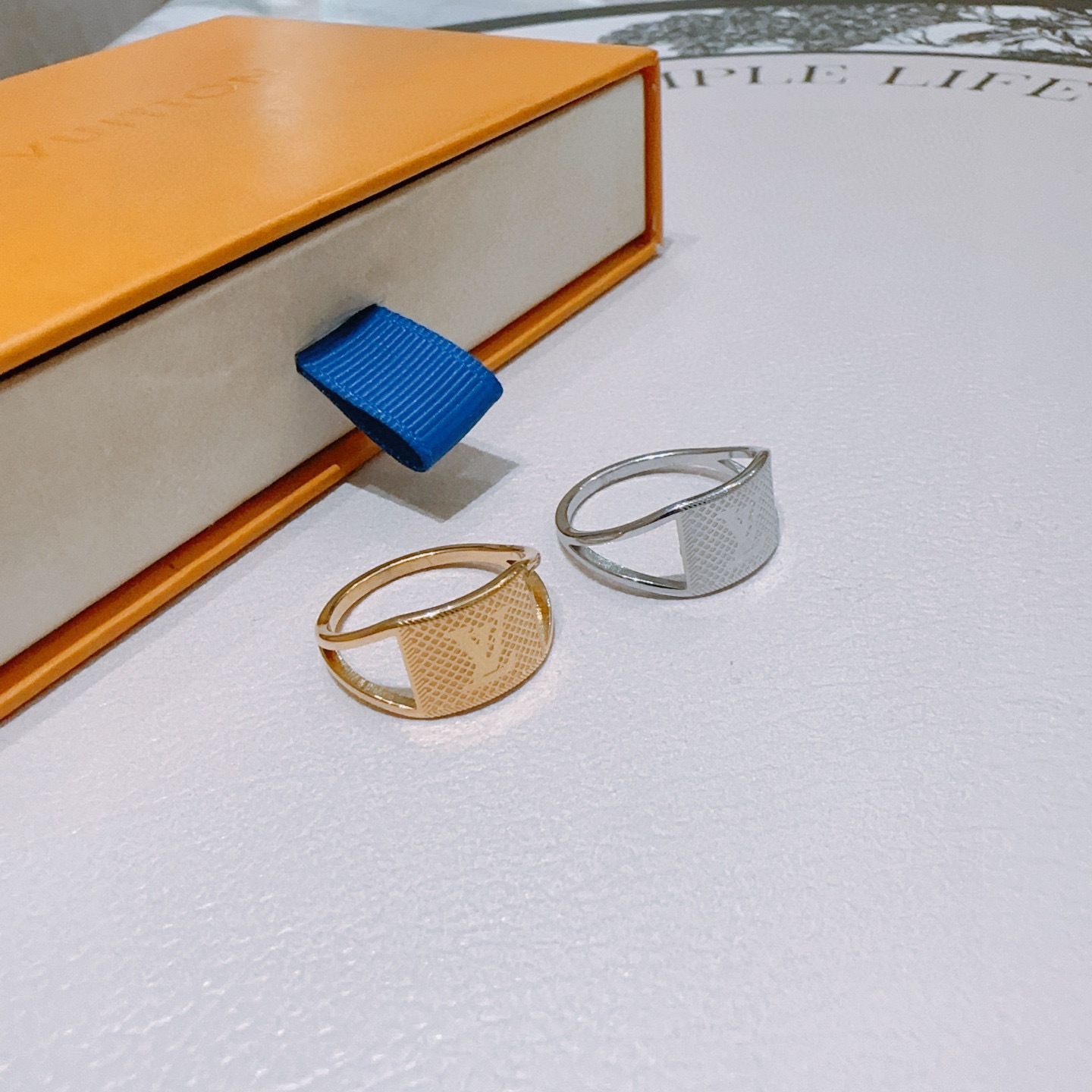 LV Monogram Gold Silver Ring – LV Monogram Gold & Silver Ring Set