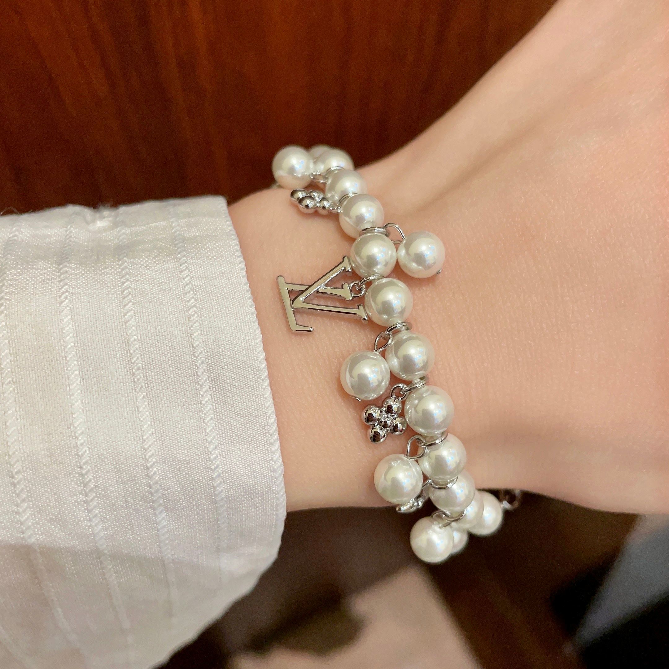 Pearl Charm Bracelet – Premium Quality Designer Inspired
