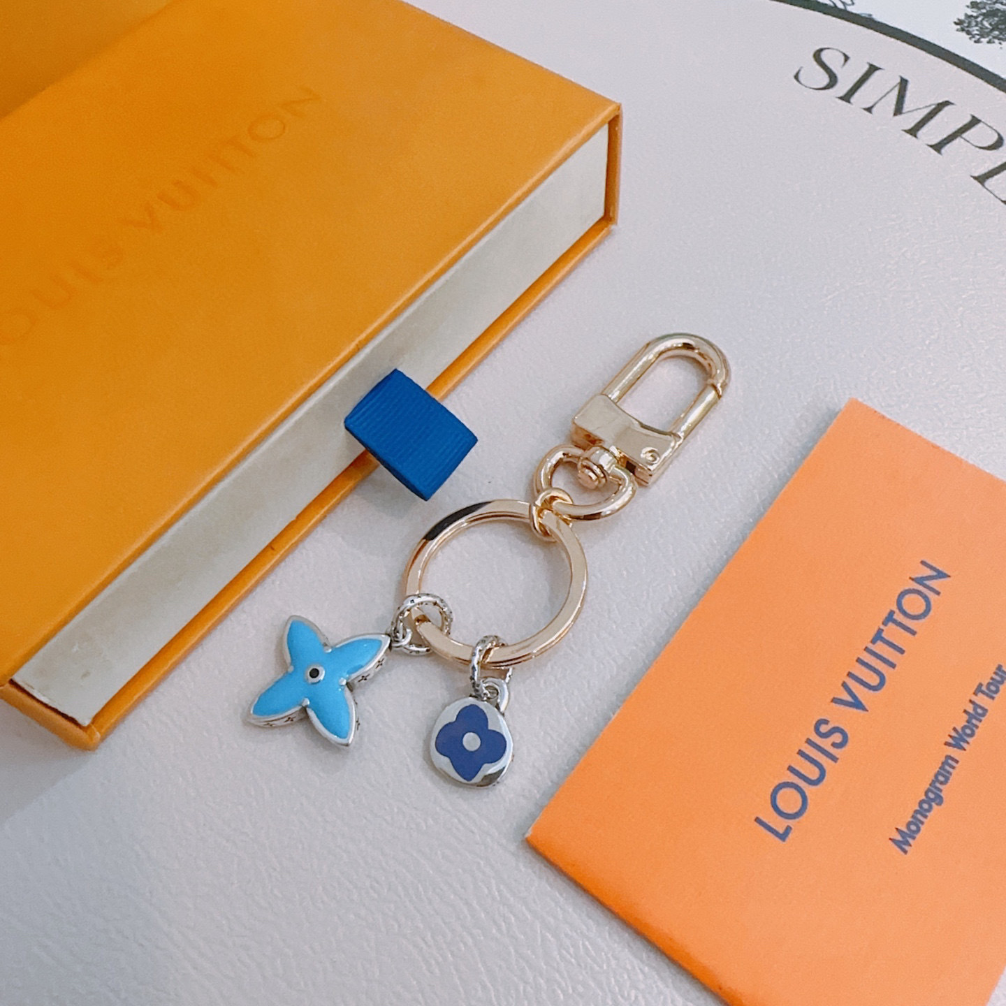 LV Porsche Car Keychain – Blue Flower Charm