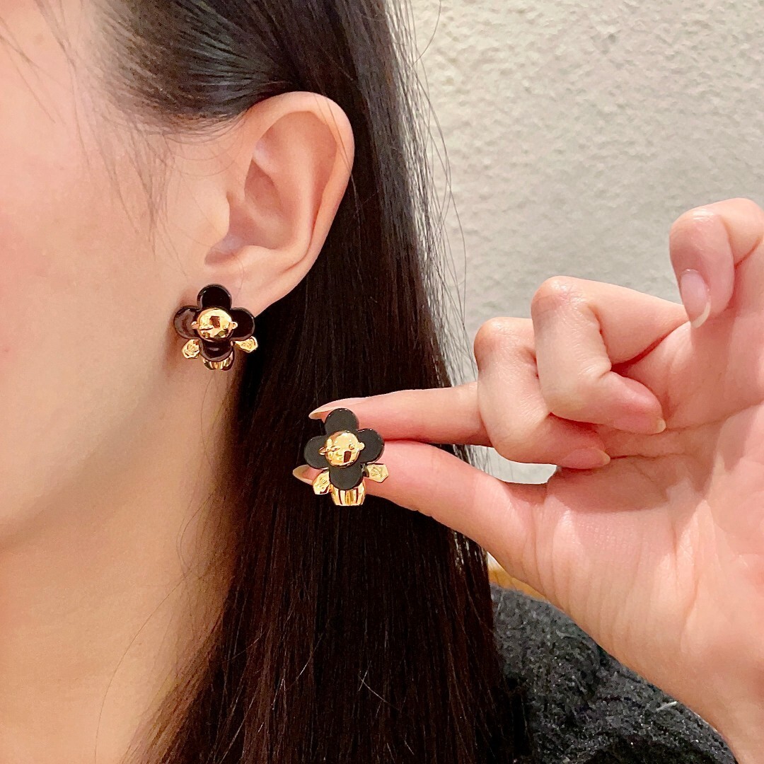 Floral Black Gold Stud Earrings – Designer Inspired