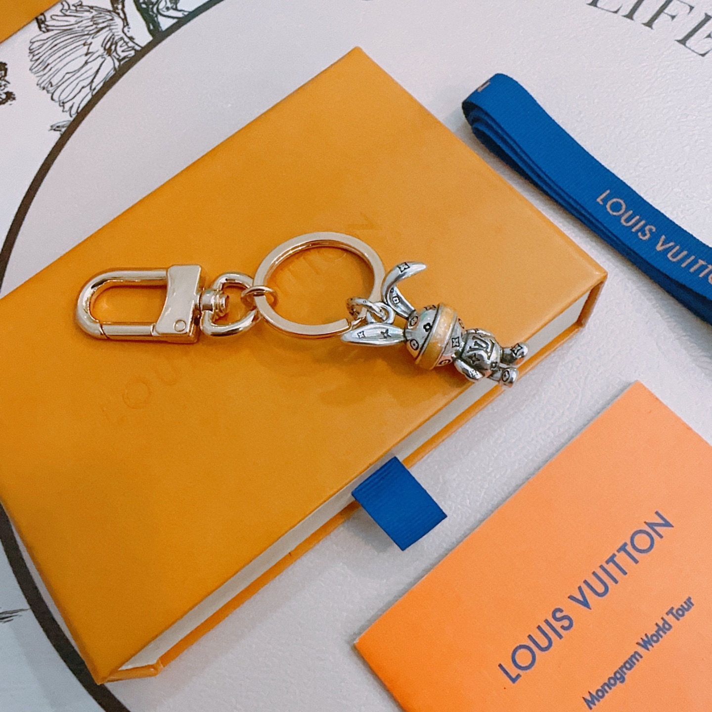 LV Silver Rabbit Keychain – Louis Vuitton Bag Charm