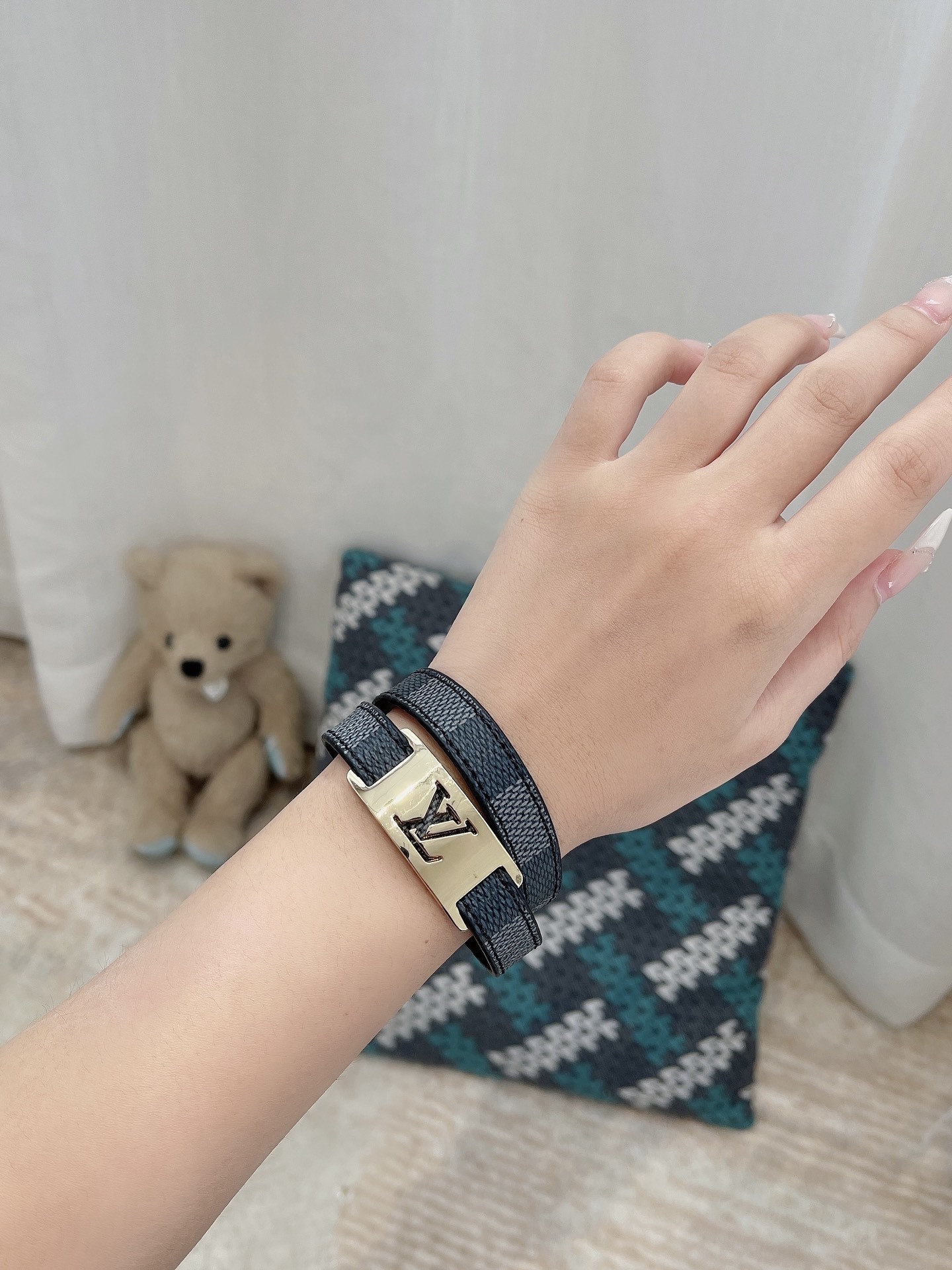 Luxury LV Damier Ebene Leather Bracelet