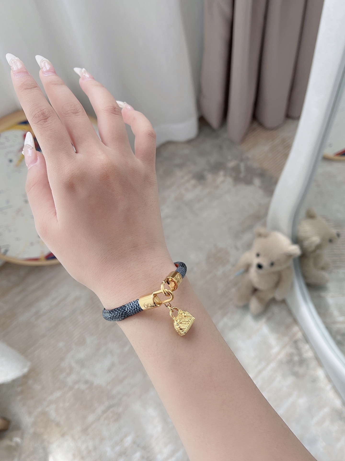 LV Lock It Bracelet – Premium Quality Designer Bracelet