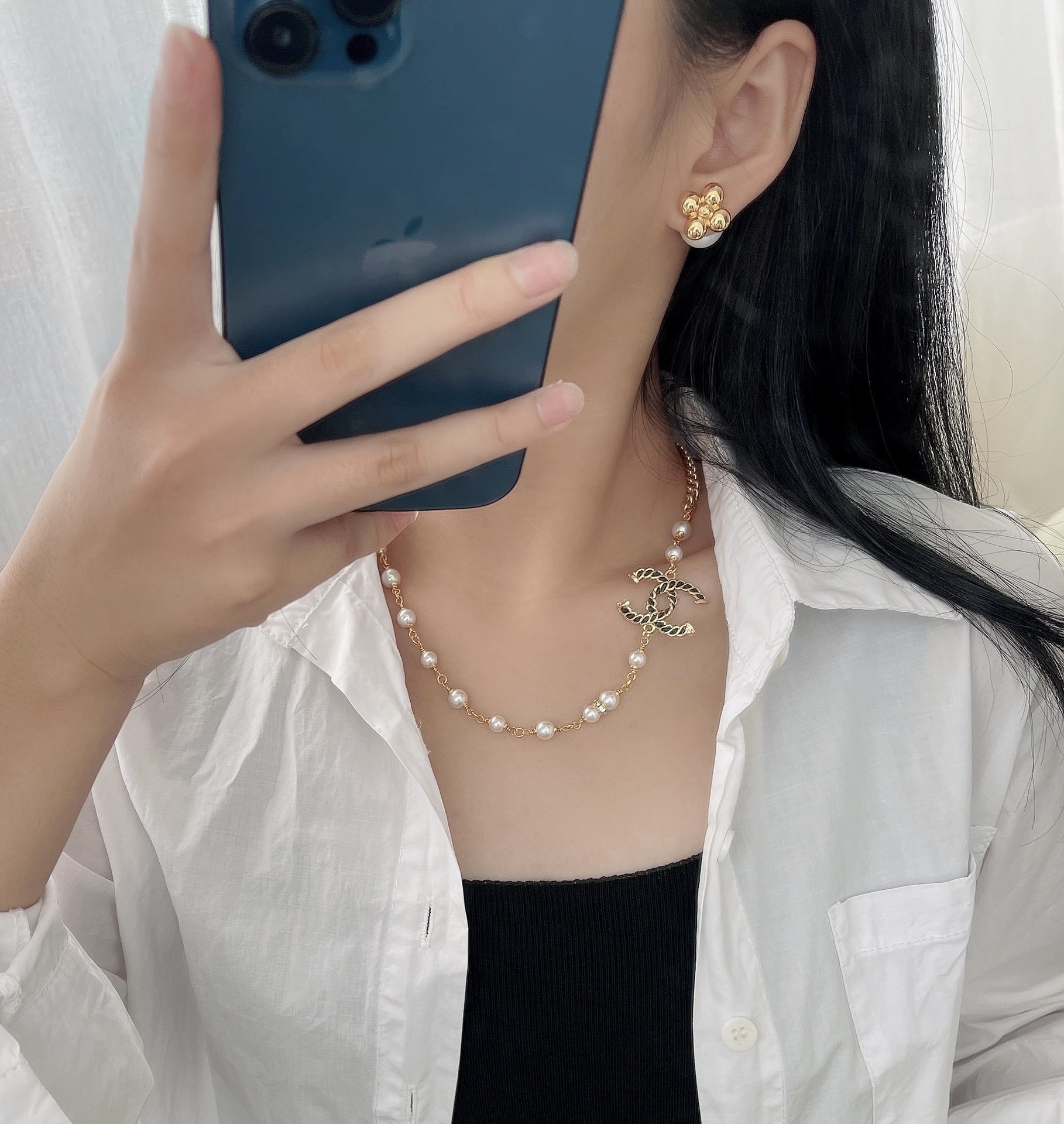 Chanel Black CC Pearl Chain Necklace – Gold Accents