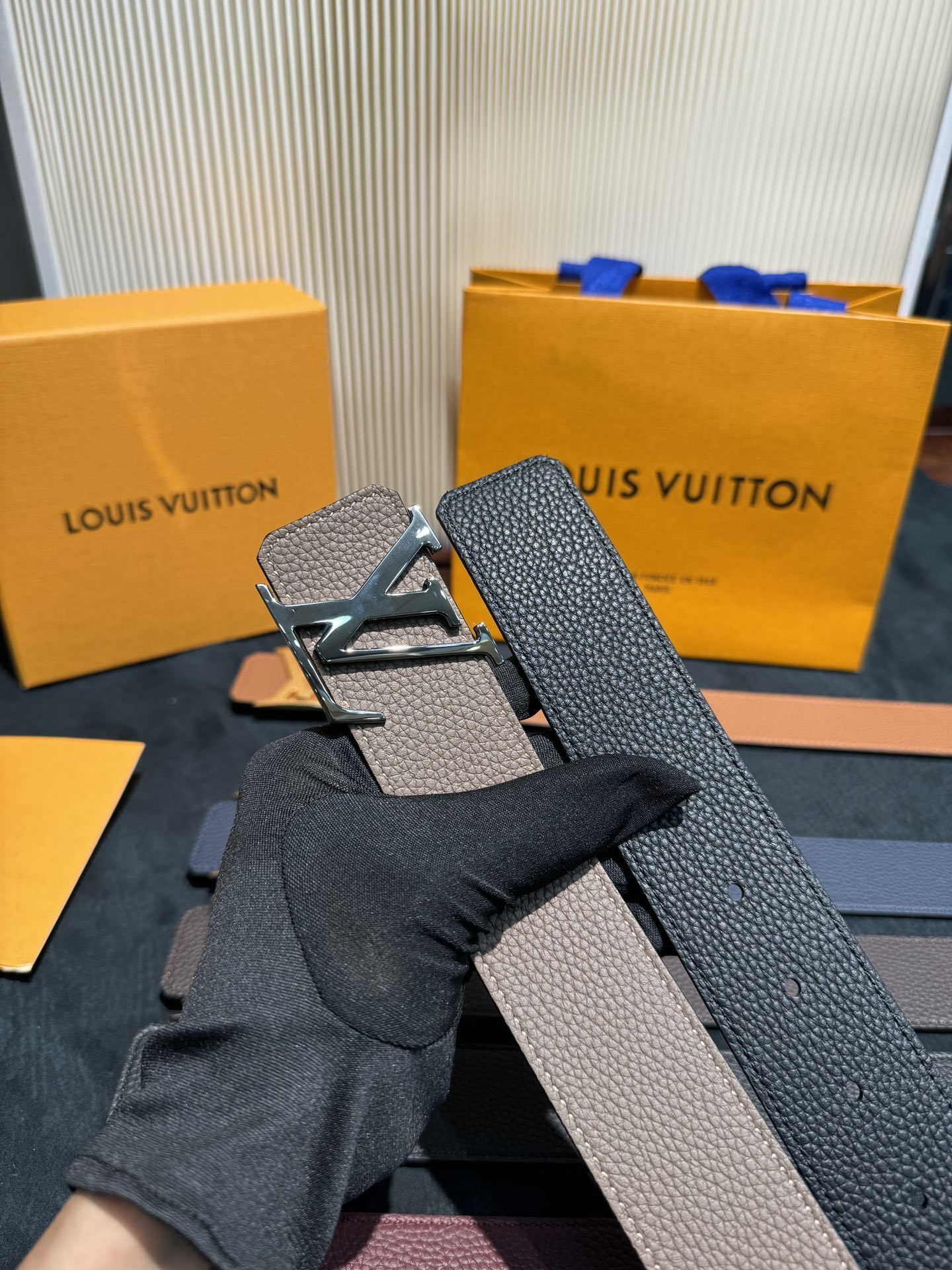 Louis Vuitton LV Initials Reversible Belt - Luxury Grained Leather