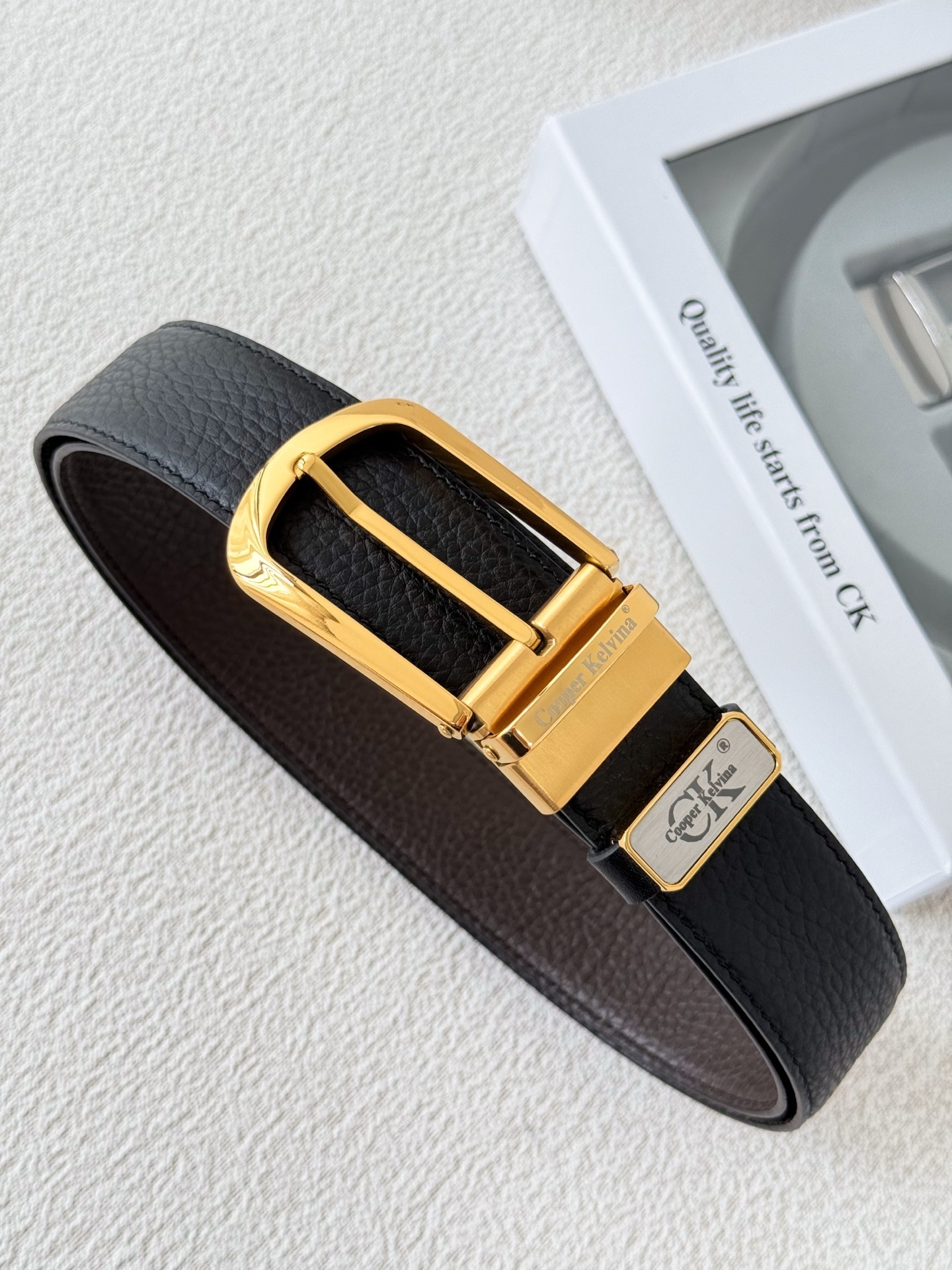 Cooper Kelvina Men's Reversible Leather Belt with Luxury Gold Buckle