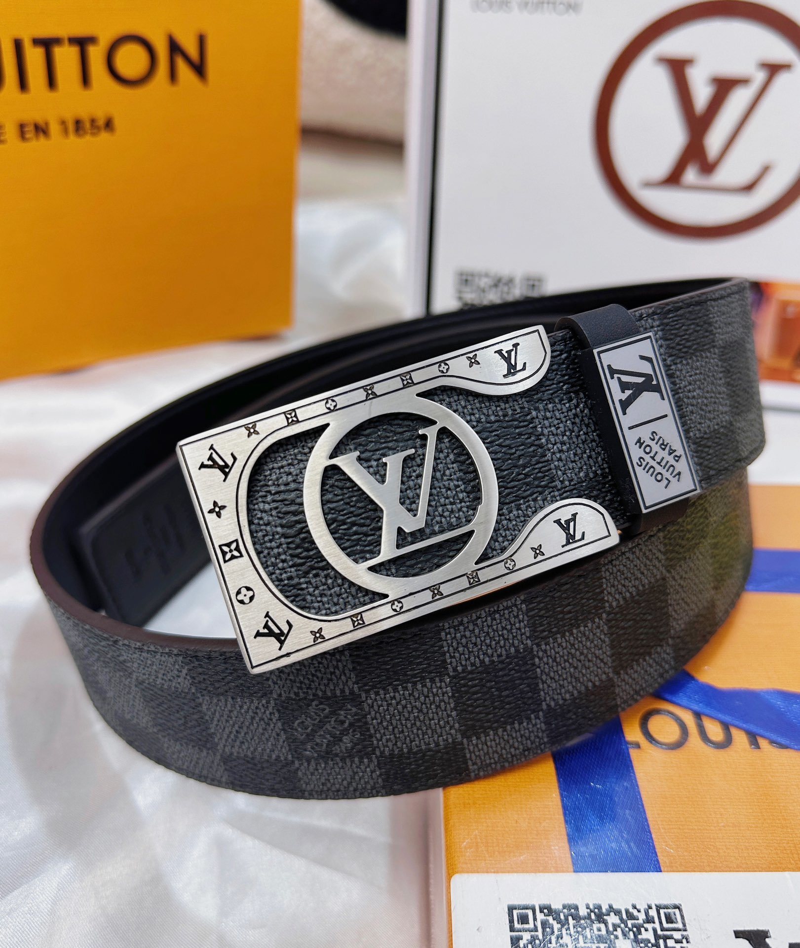 Louis Vuitton Men's Damier Belt with Luxury Cutout Logo Buckle