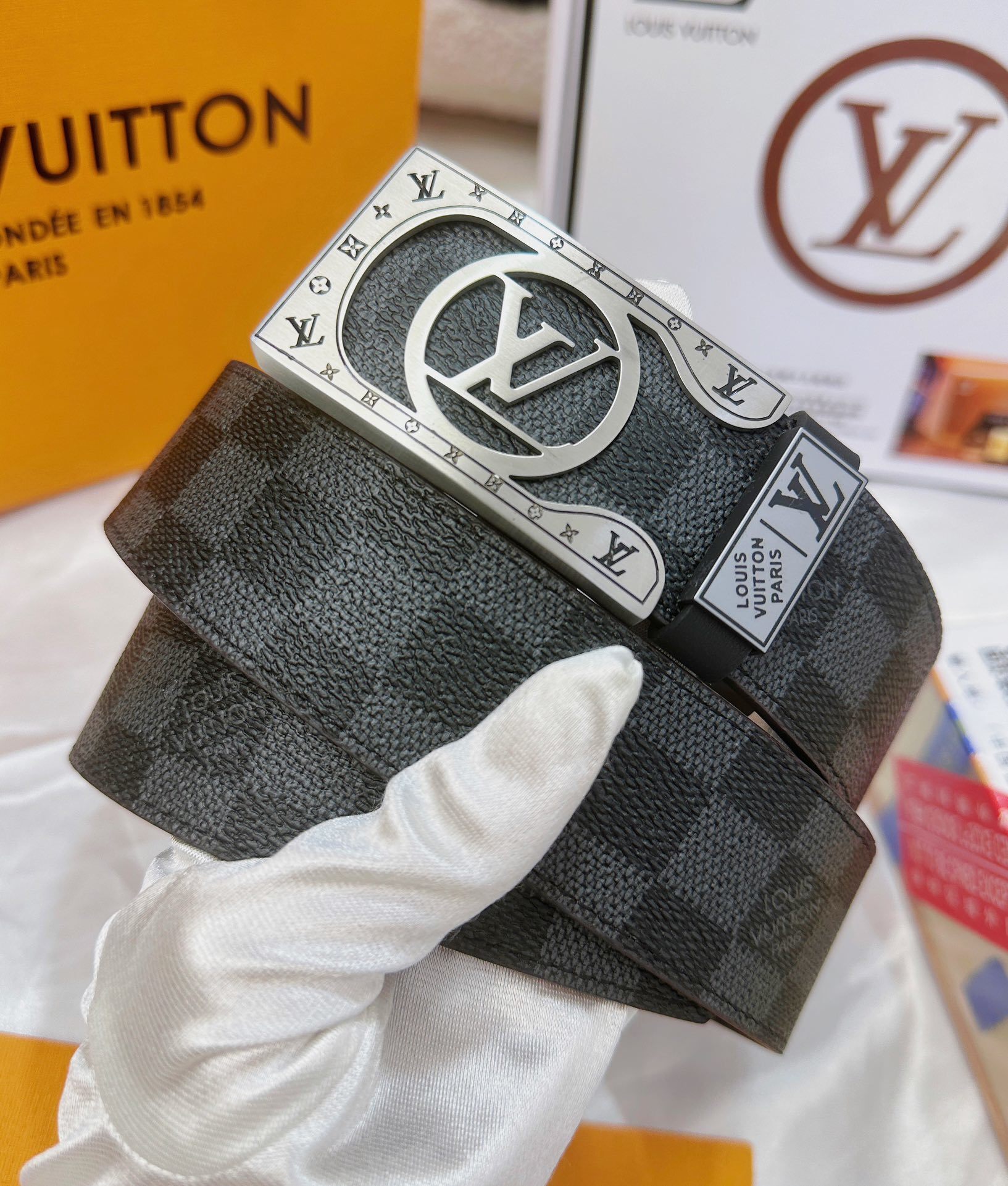 Louis Vuitton Damier Graphite Belt with Silver LV Circle Buckle