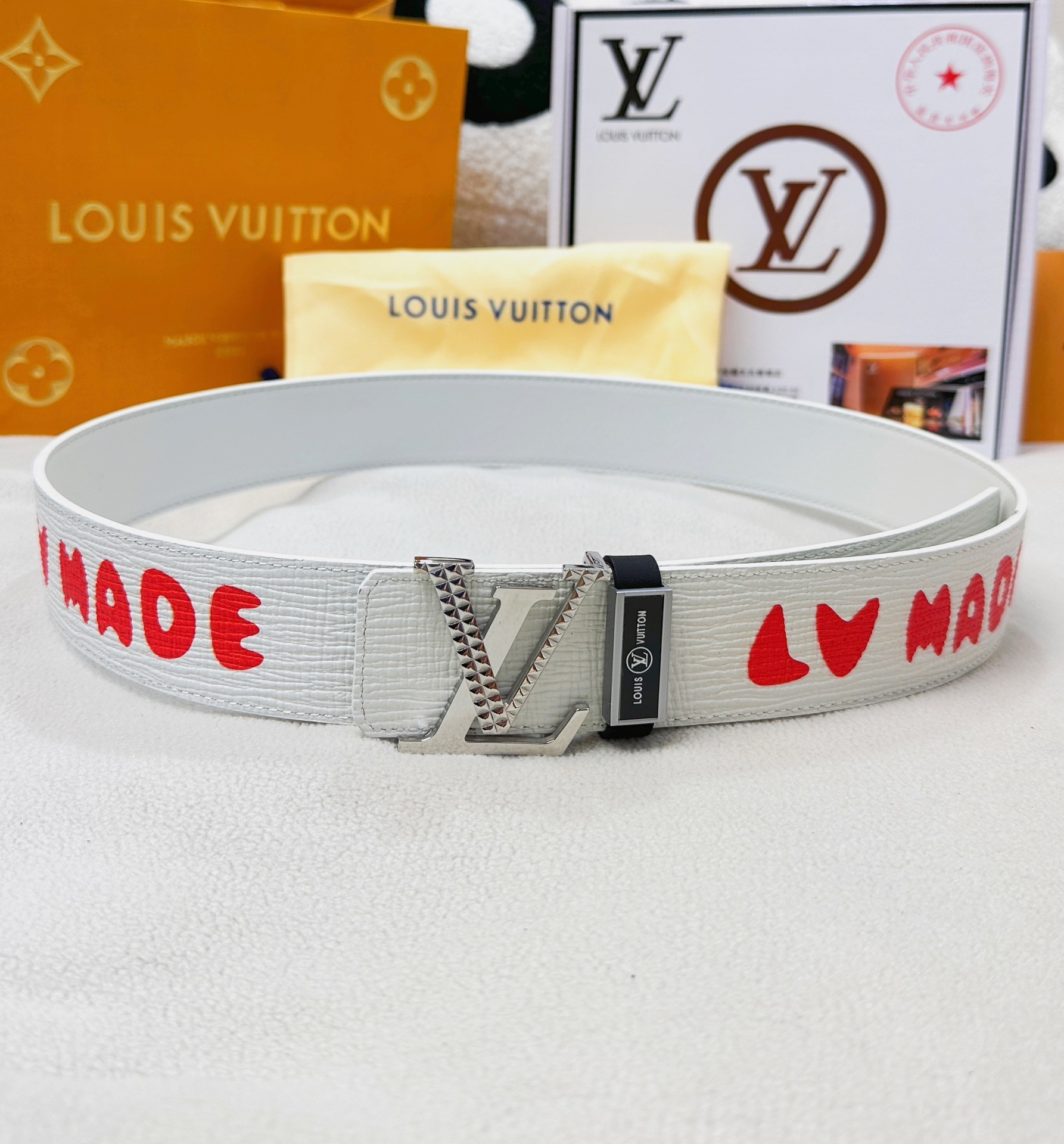 Louis Vuitton LV Initial Heart Graphic Textured Leather Belt