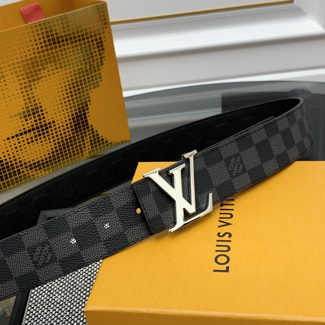 Louis Vuitton LV Initial 40mm Belt Damier Infini Leather Onyx