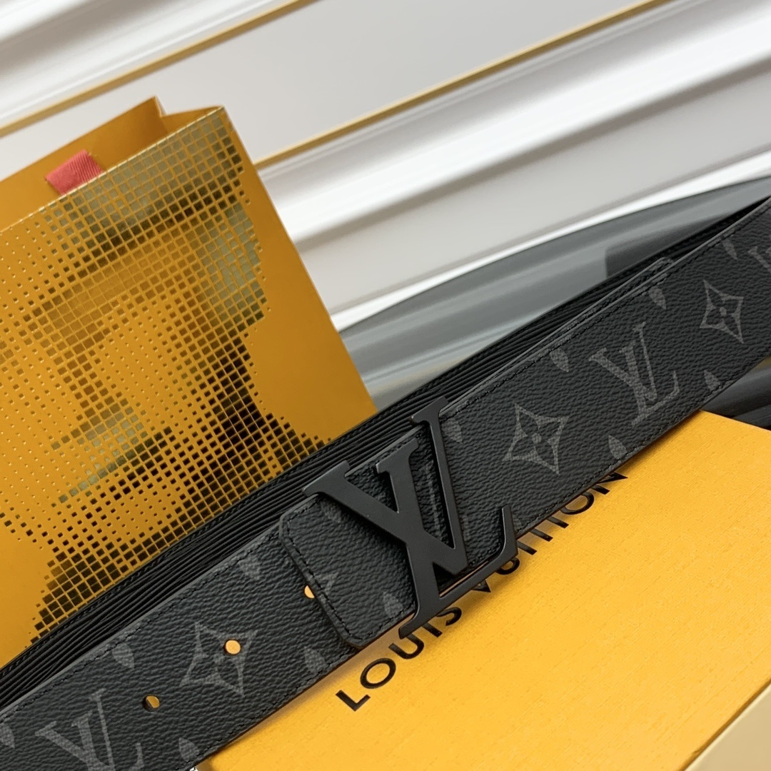 LV Initiales 40mm Black Epi Leather Belt with Matte Buckle