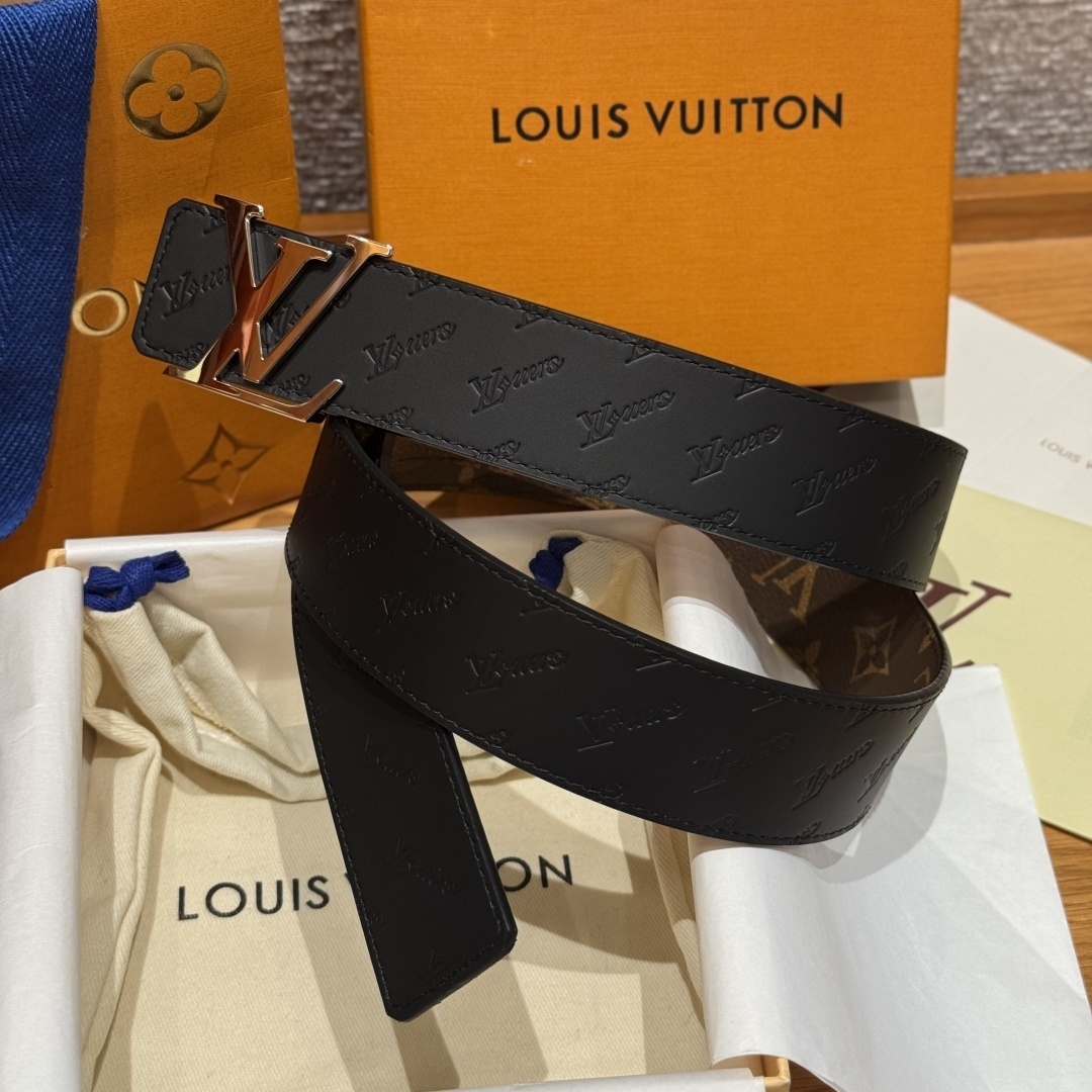 Louis Vuitton LV Initials Reversible Black Embossed Leather Belt