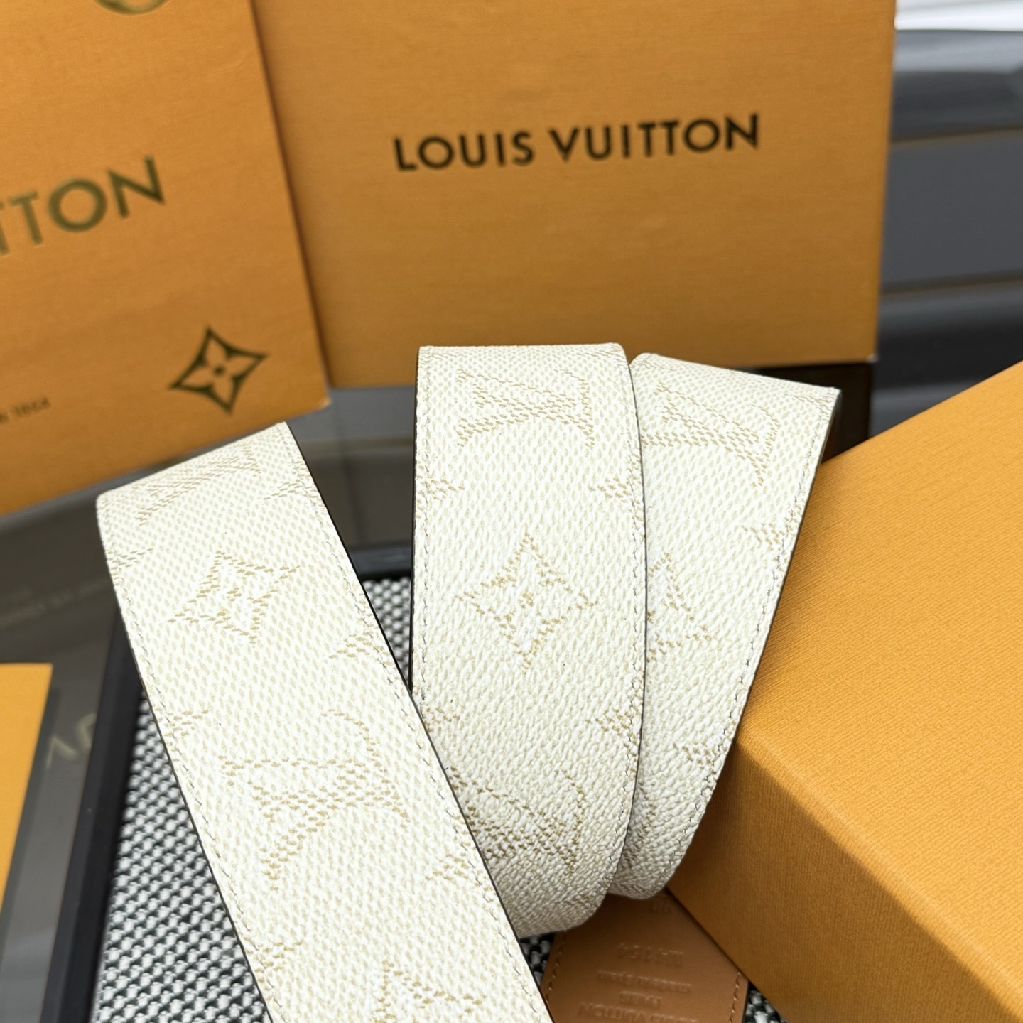 Louis Vuitton LV Initiales 40mm White Monogram Belt with Silver Buckle