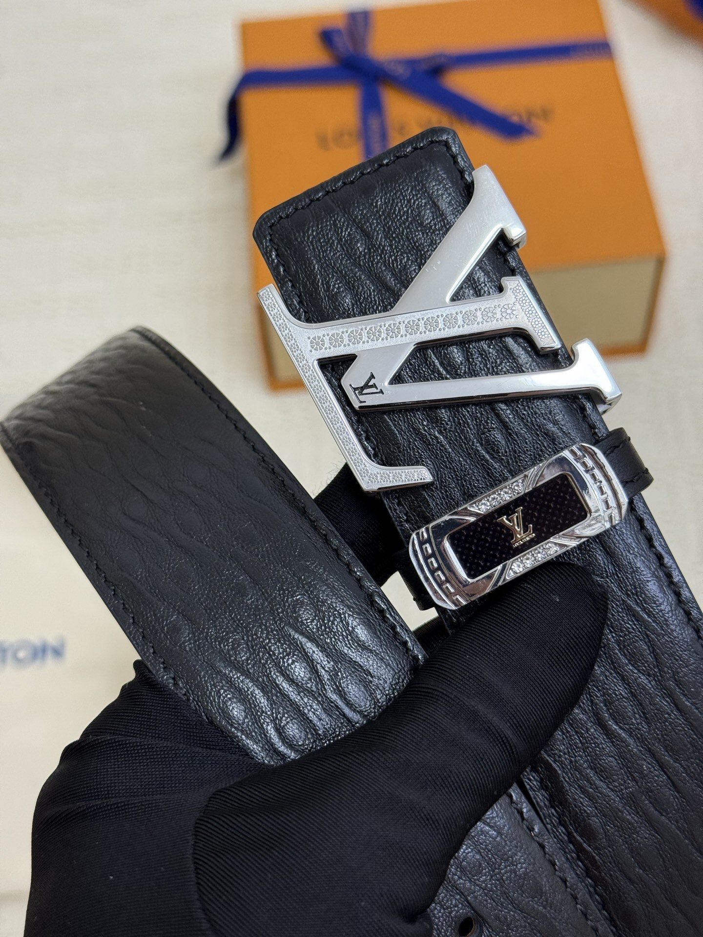 Louis Vuitton Men's Black Textured Leather Belt with Silver LV Buckle