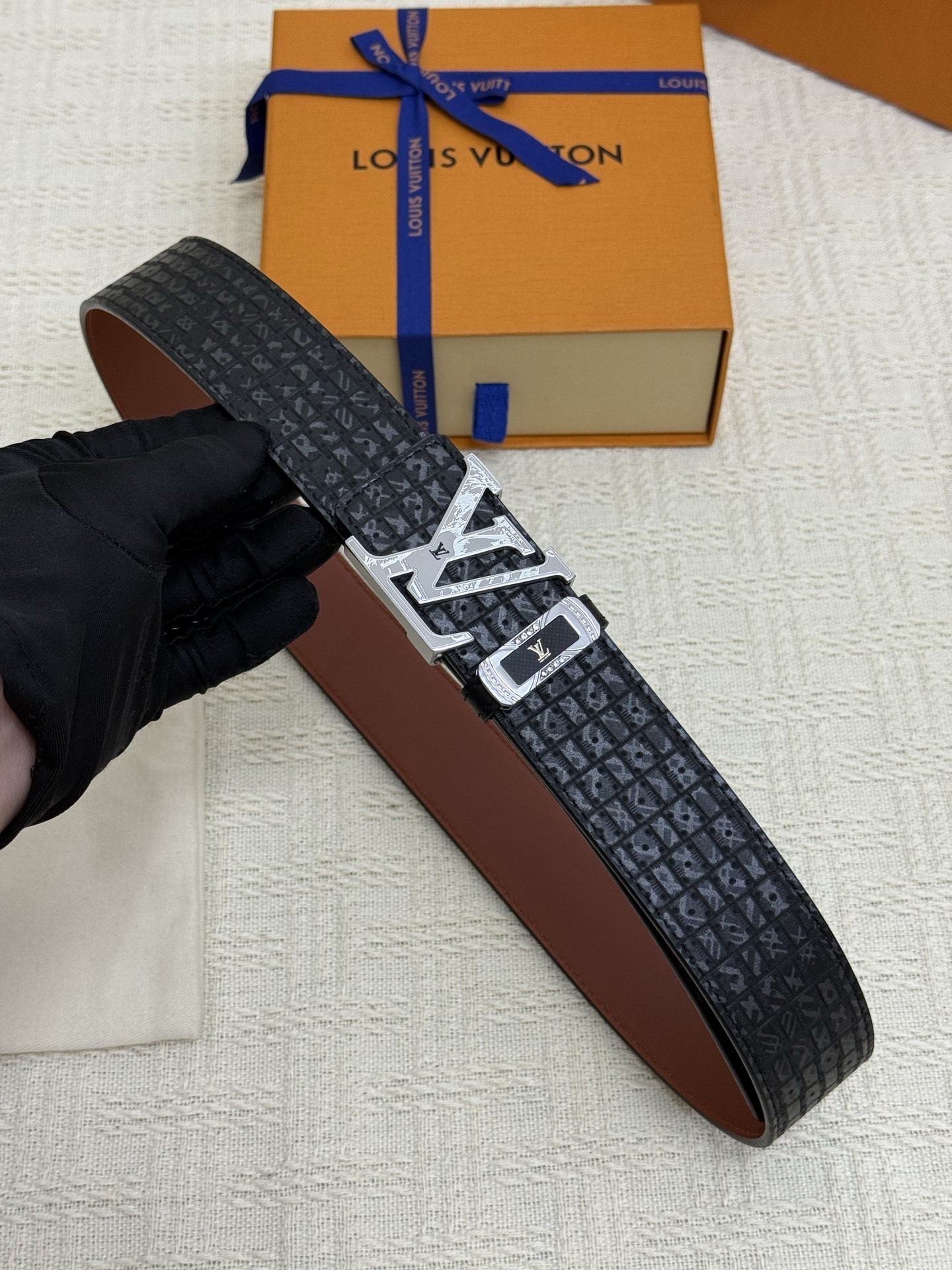 Louis Vuitton Reversible Men's Belt - Textured Black & Brown Leather