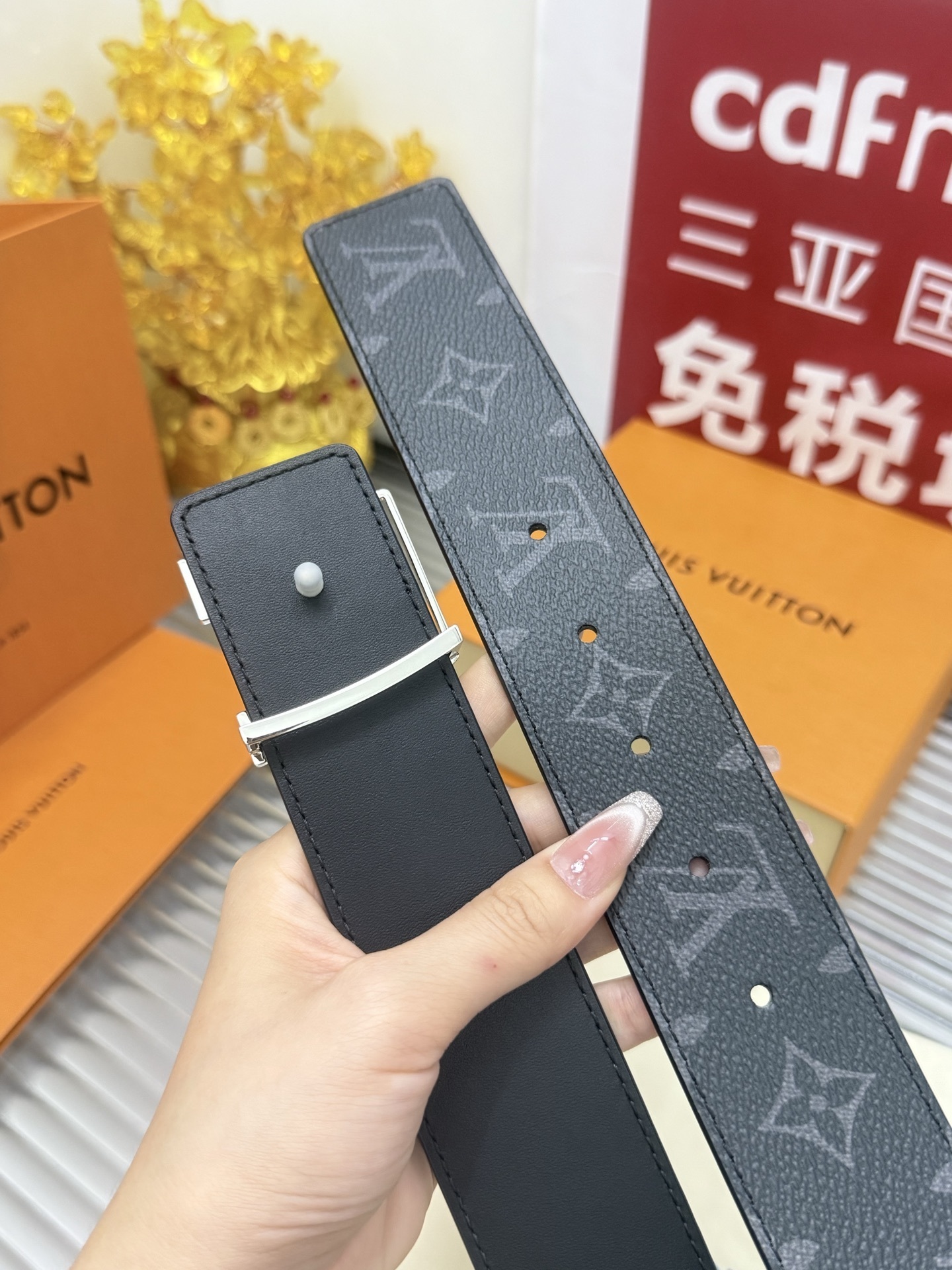 Louis Vuitton LV Initiales 40mm Monogram Eclipse Silver Buckle Belt