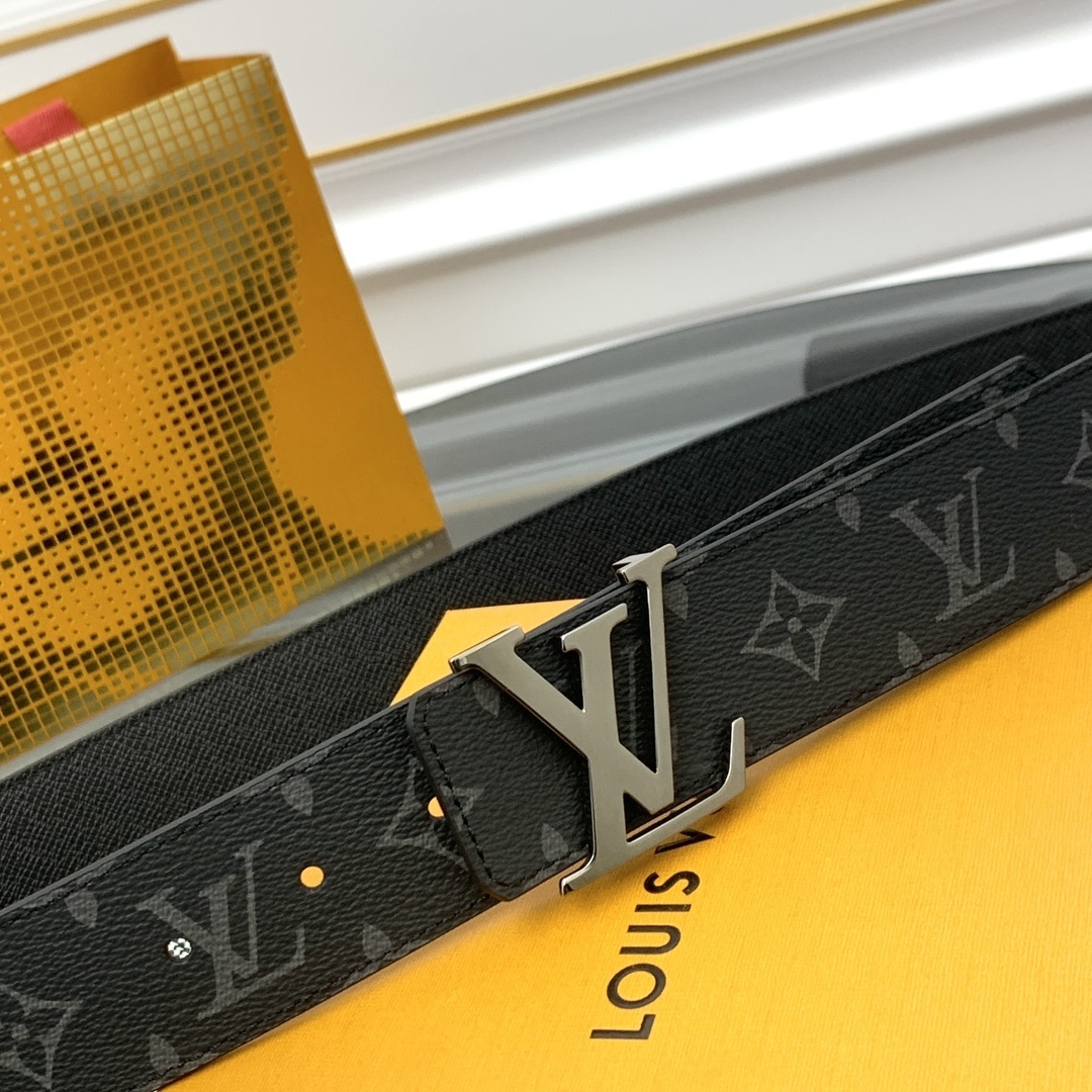 LV Initiales 40mm Reversible Belt Monogram Eclipse & Taiga Leather