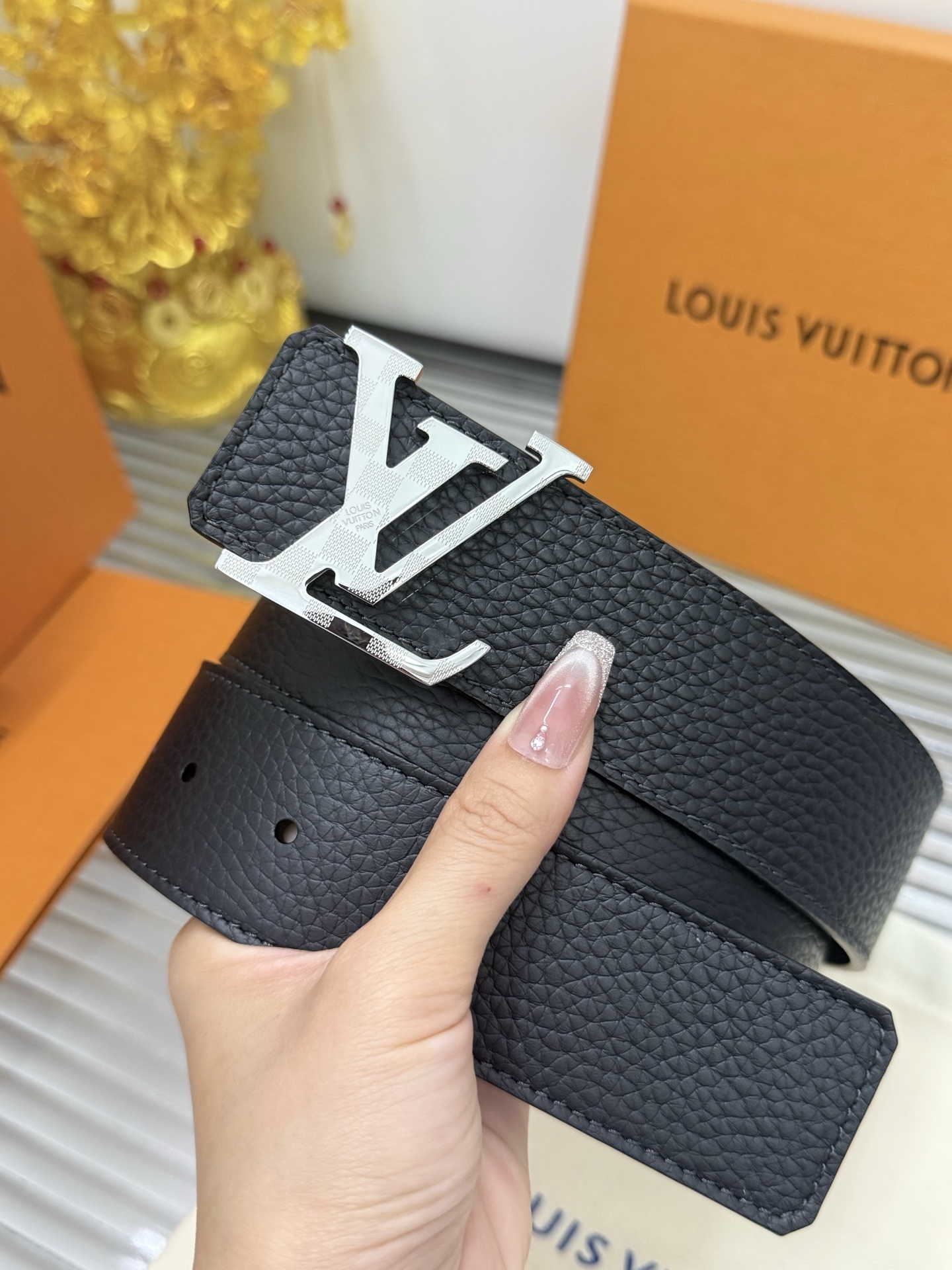 Louis Vuitton LV Initials Silver Damier Buckle Leather Belt
