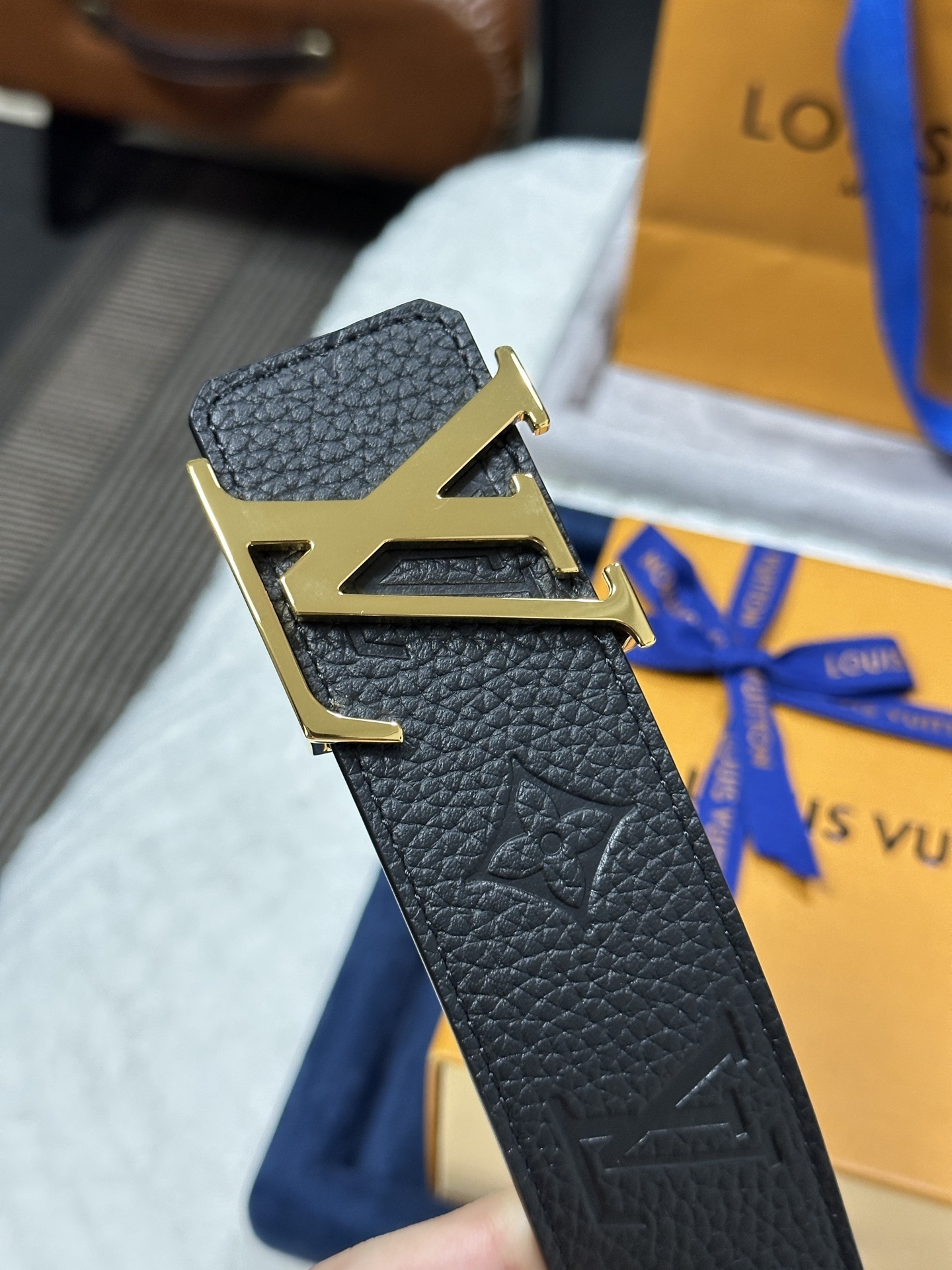 Louis Vuitton LV Initiales 40mm Black Taurillon Leather Belt
