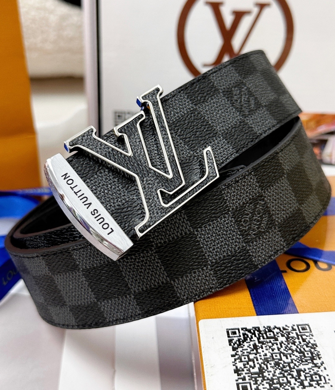 Louis Vuitton LV Initiales 40mm Reversible Damier Canvas Belt