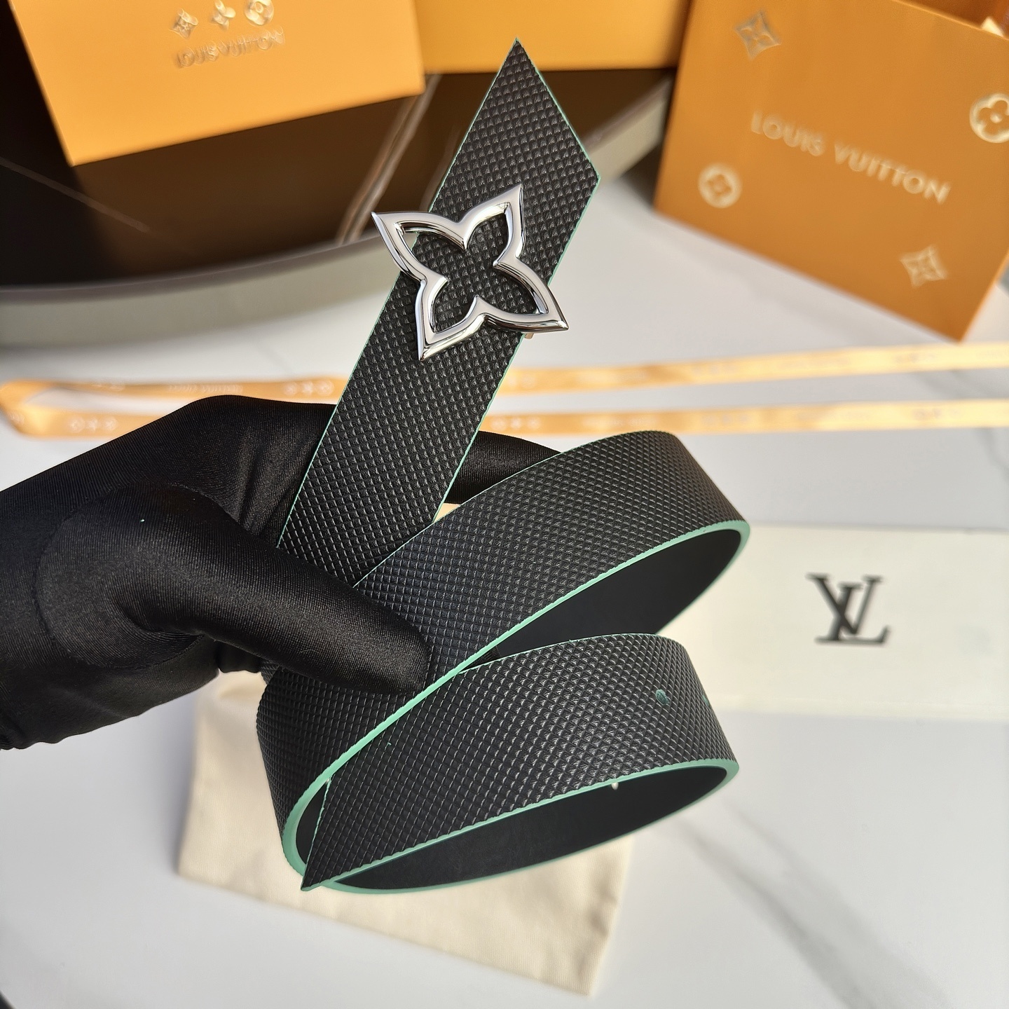 Louis Vuitton Monogram Flower Buckle Belt - Black & Green Leather