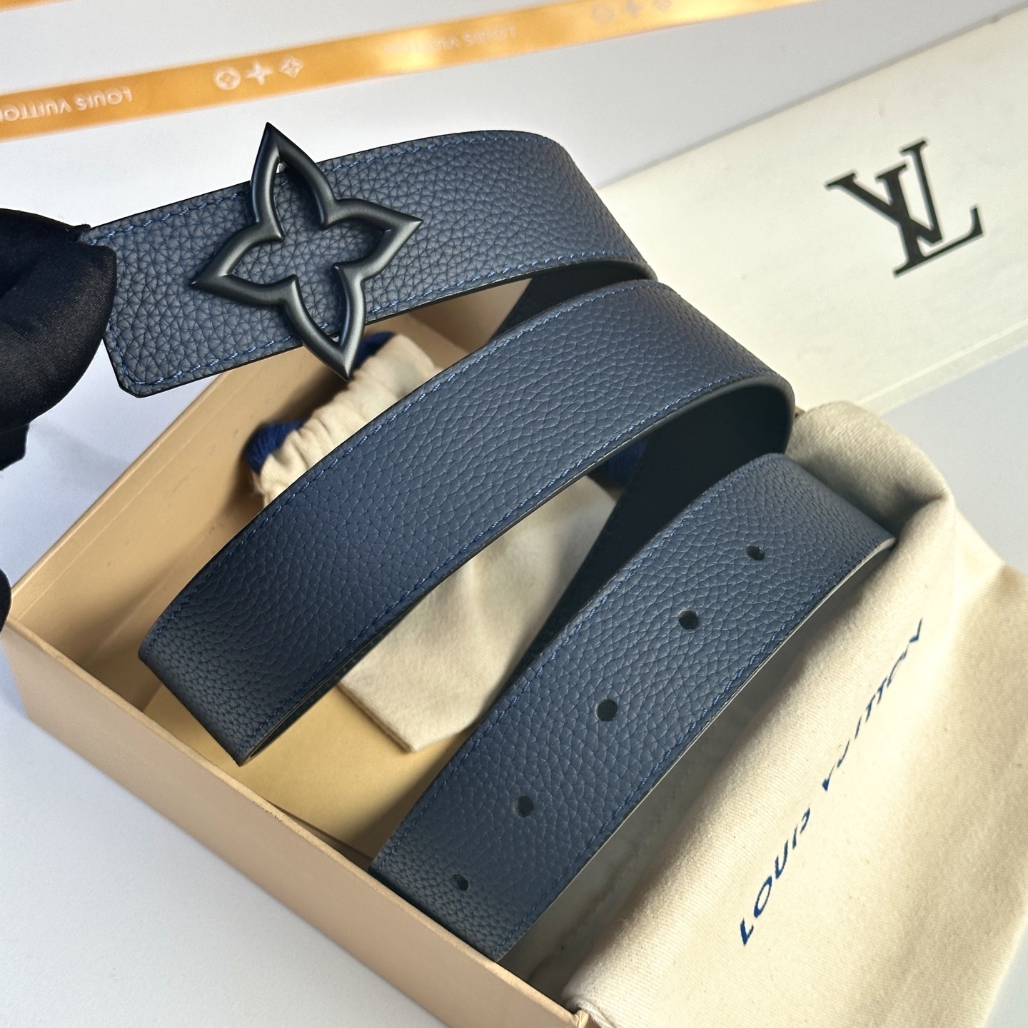 Louis Vuitton Monogram Flower Buckle Belt - Blue Grained Leather