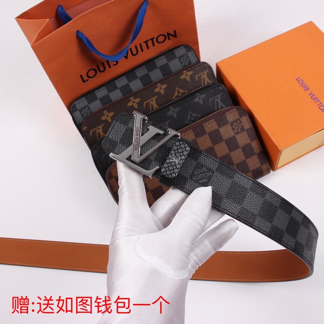 silver buckle Louis Vuitton Damier Graphite Belt