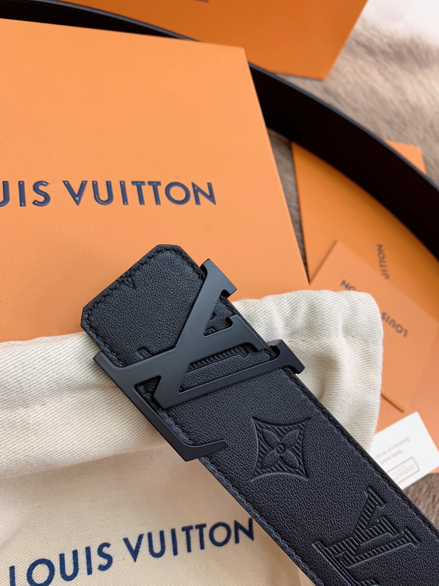 Louis Vuitton LV Initiales 40mm Monogram Shadow Belt - Matte Black