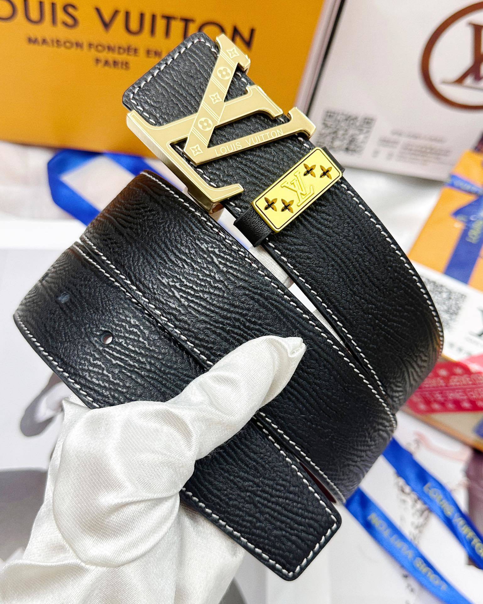 Louis Vuitton Men's Black Grain Leather Belt with Gold LV Buckle