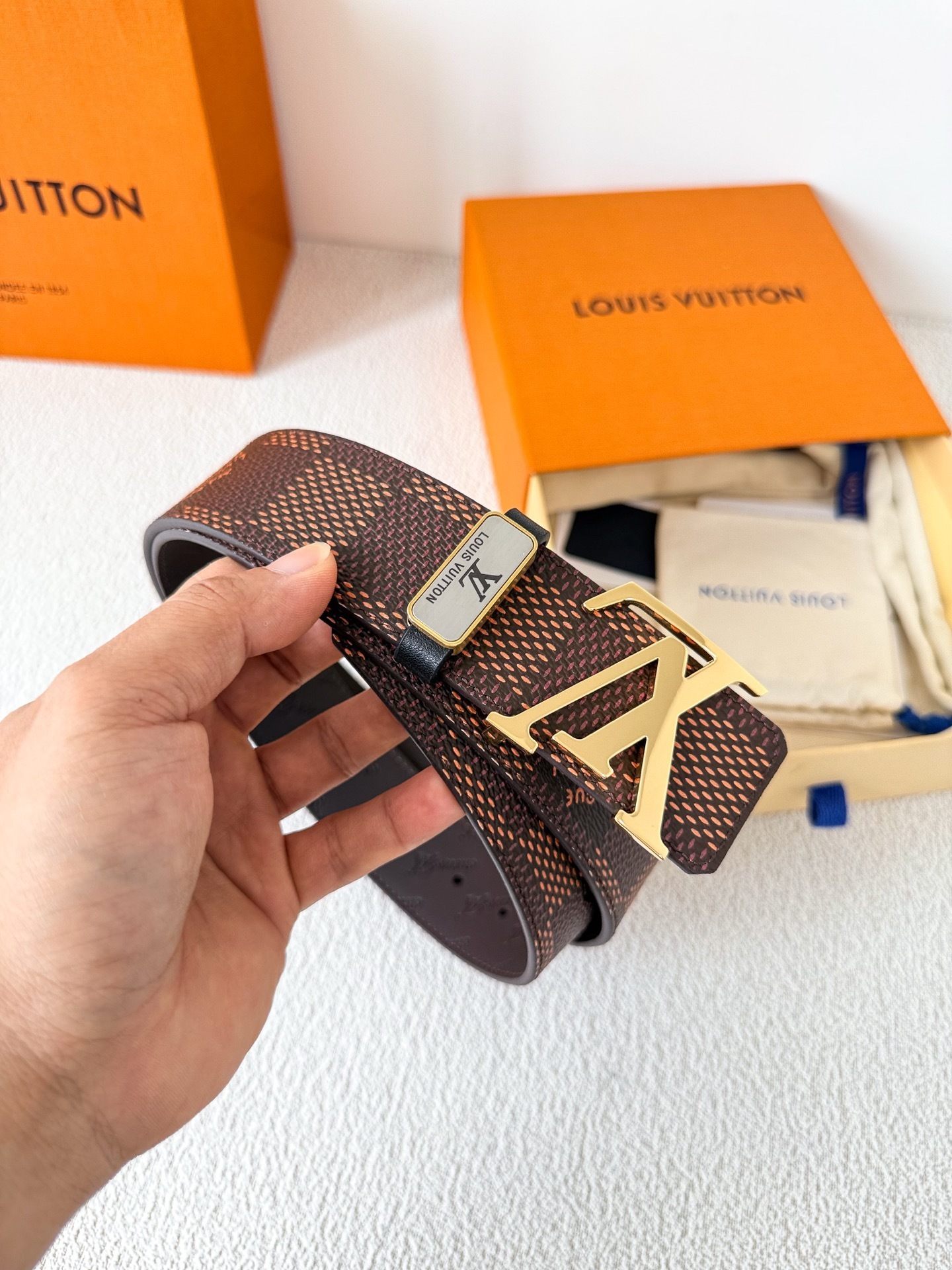 Louis Vuitton LV Initial 40mm Reversible Belt in Damier Pop Brown