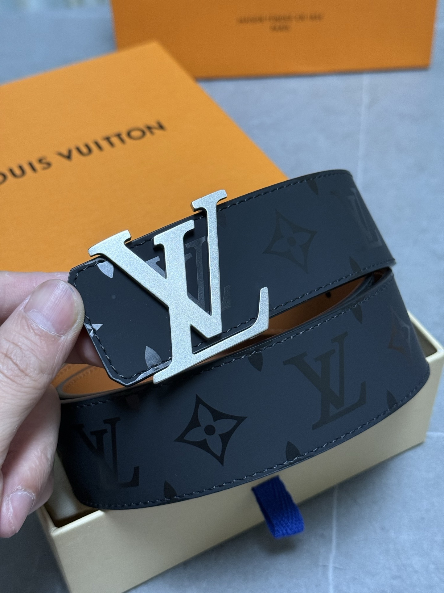 Louis Vuitton LV Initiales 40mm Monogram Eclipse Men's Belt - Silver