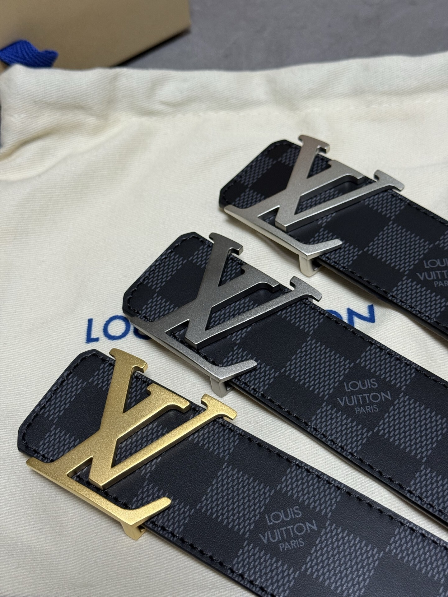 Louis Vuitton Initiales 40mm Belt Damier Graphite Gold Buckle