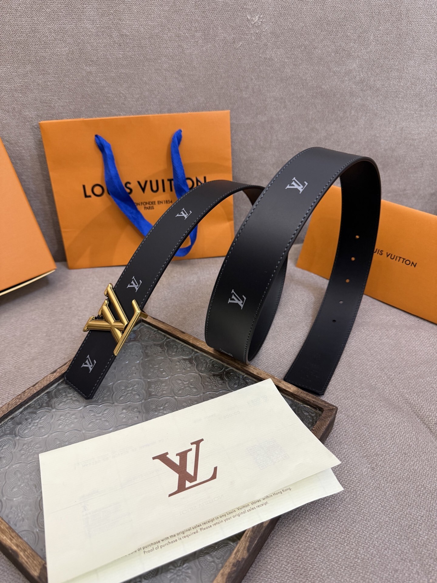 Louis Vuitton LV Initiales Men's Belt Black Leather Gold Buckle